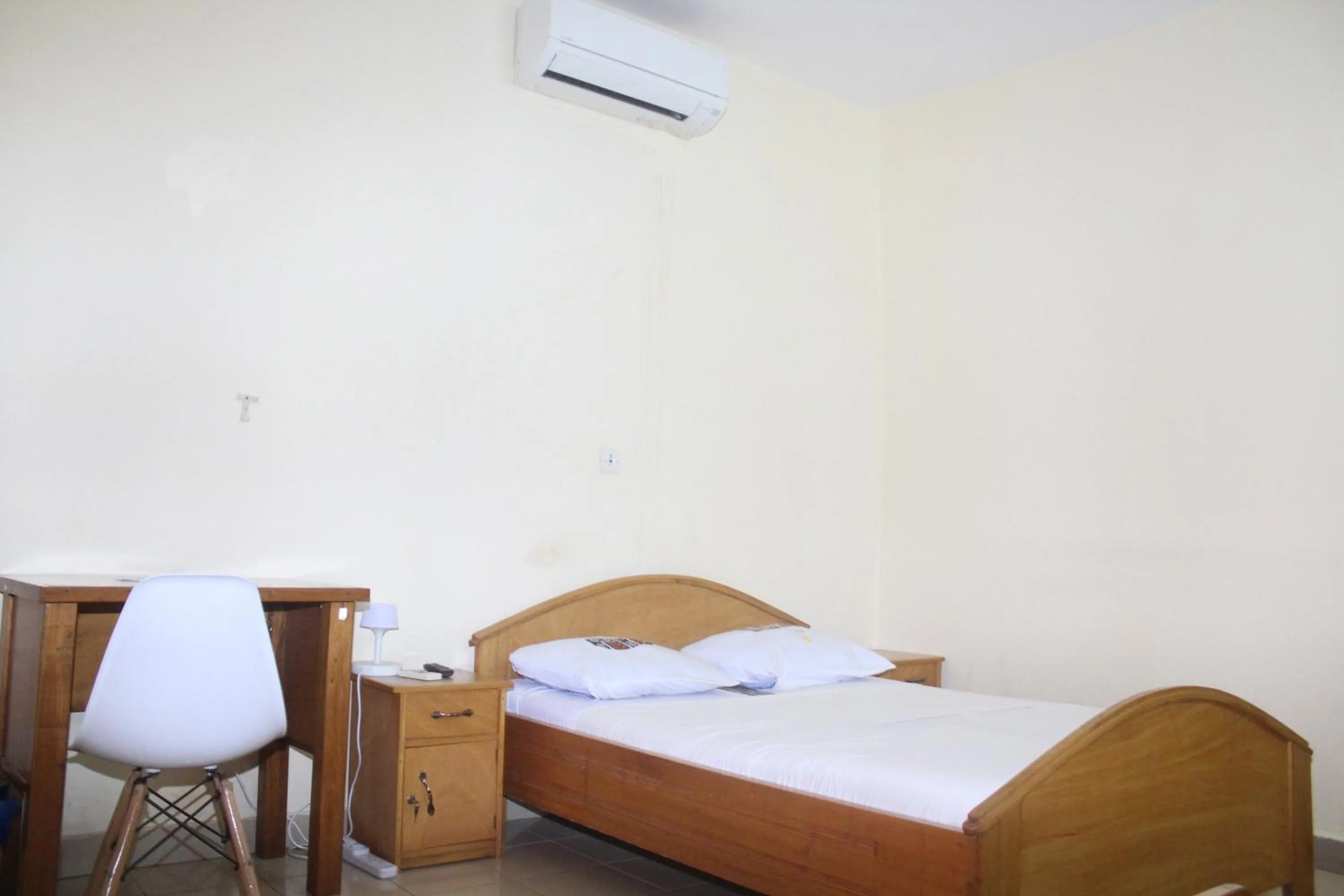 Bed in Residence Diane