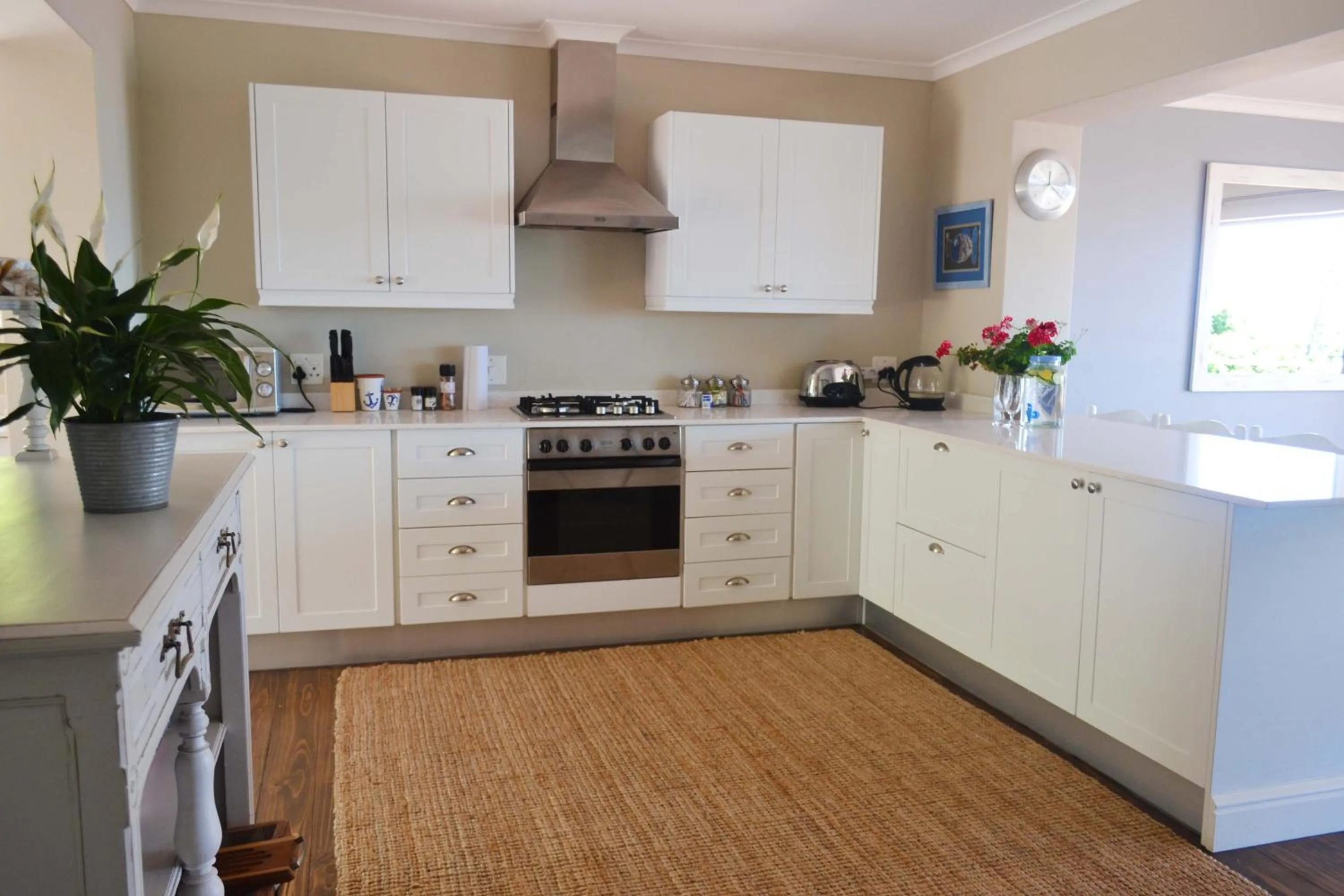 Kitchen or kitchenette in Seabreeze Luxury Two Bedroom Self Catering Penthouse