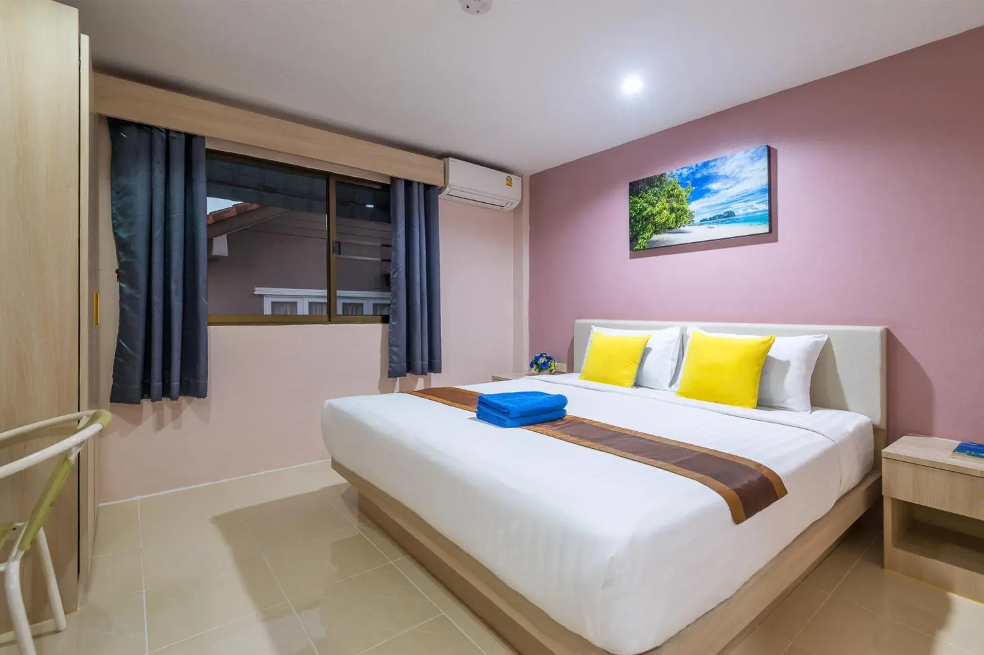 Standard Double or Twin Room in Mookanda Residence Standard Double or Twin Room in Mookanda Residence