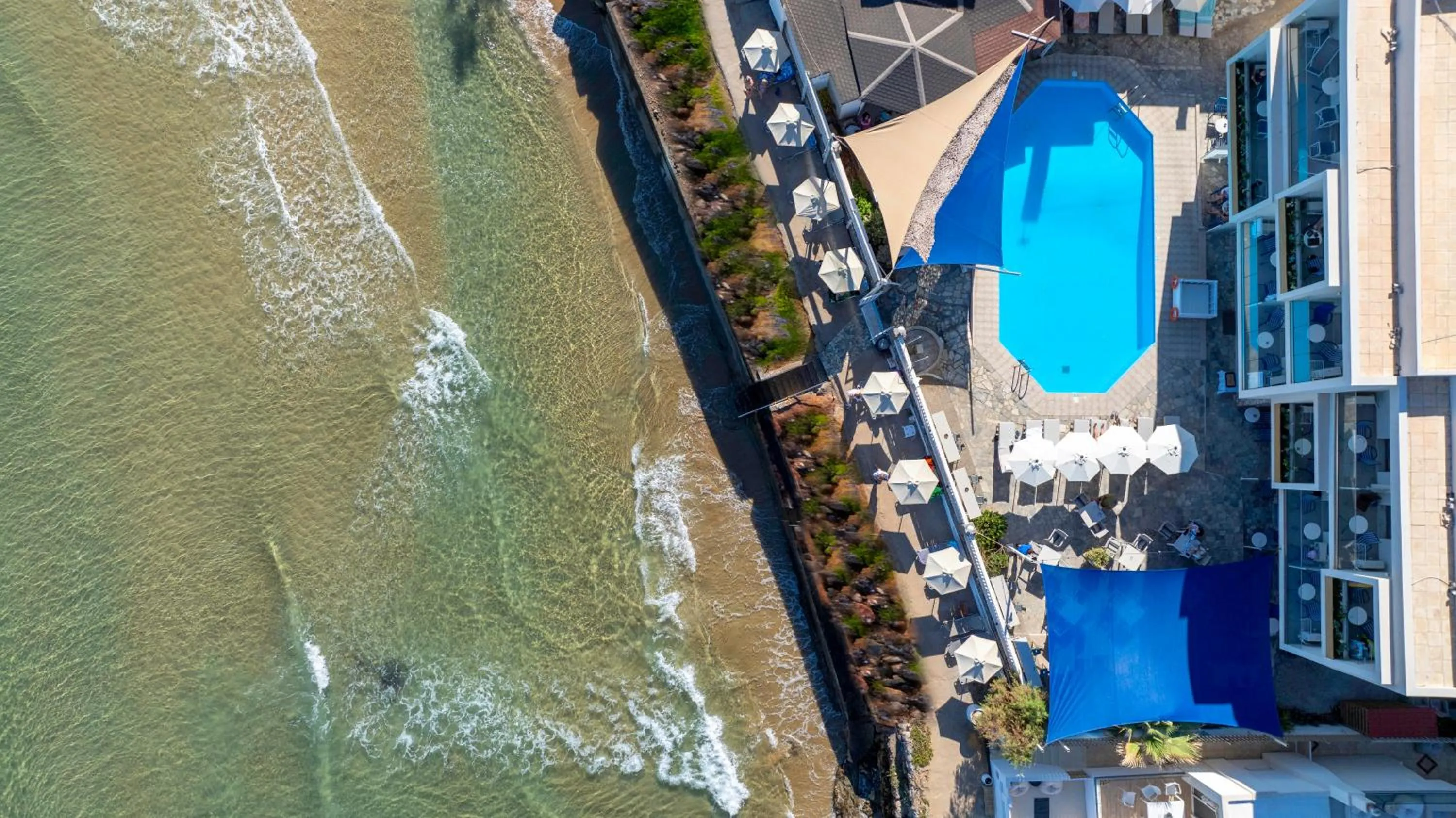 Beach in Sunset Beach Hotel