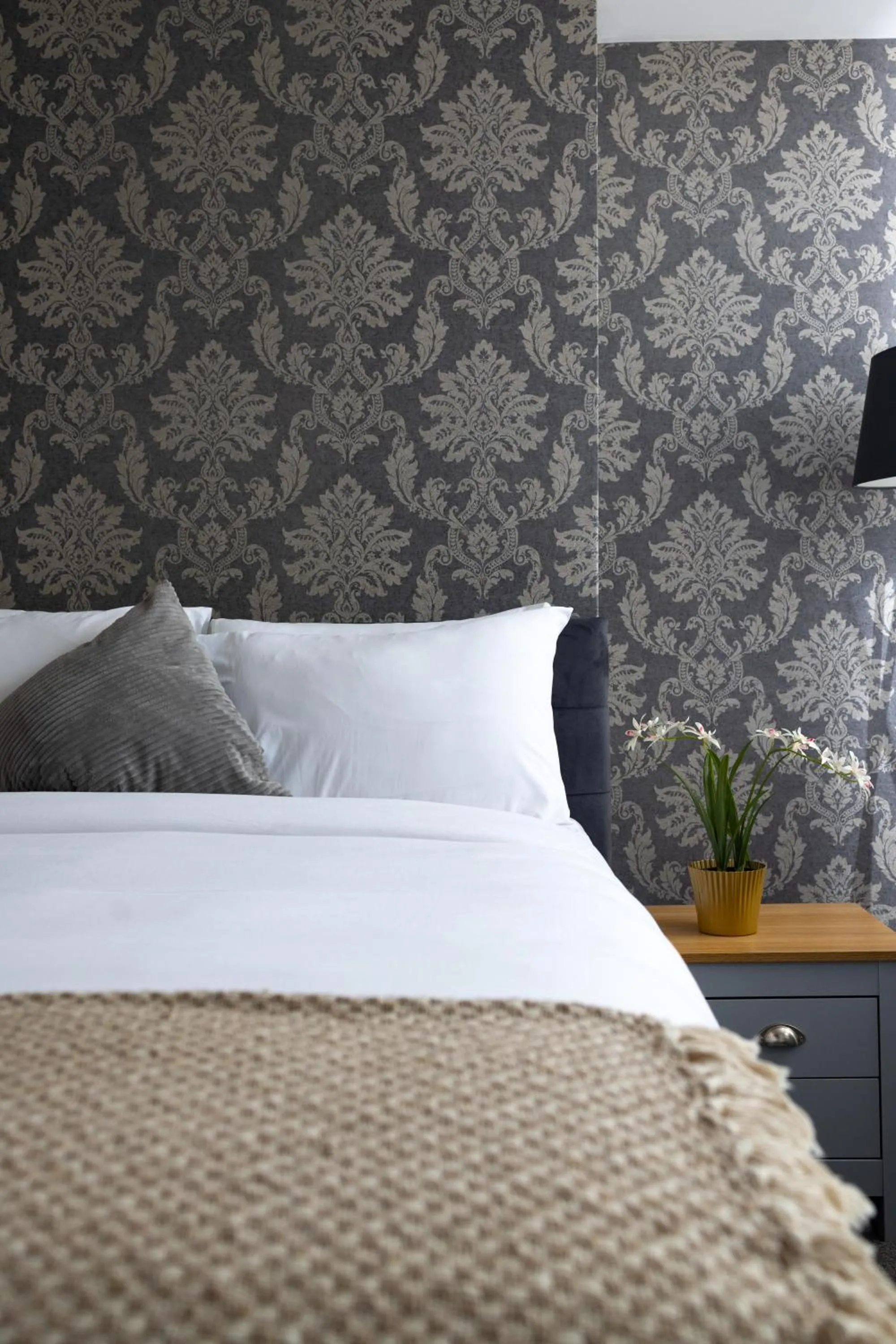 Bed in Harbour Hub Hotel
