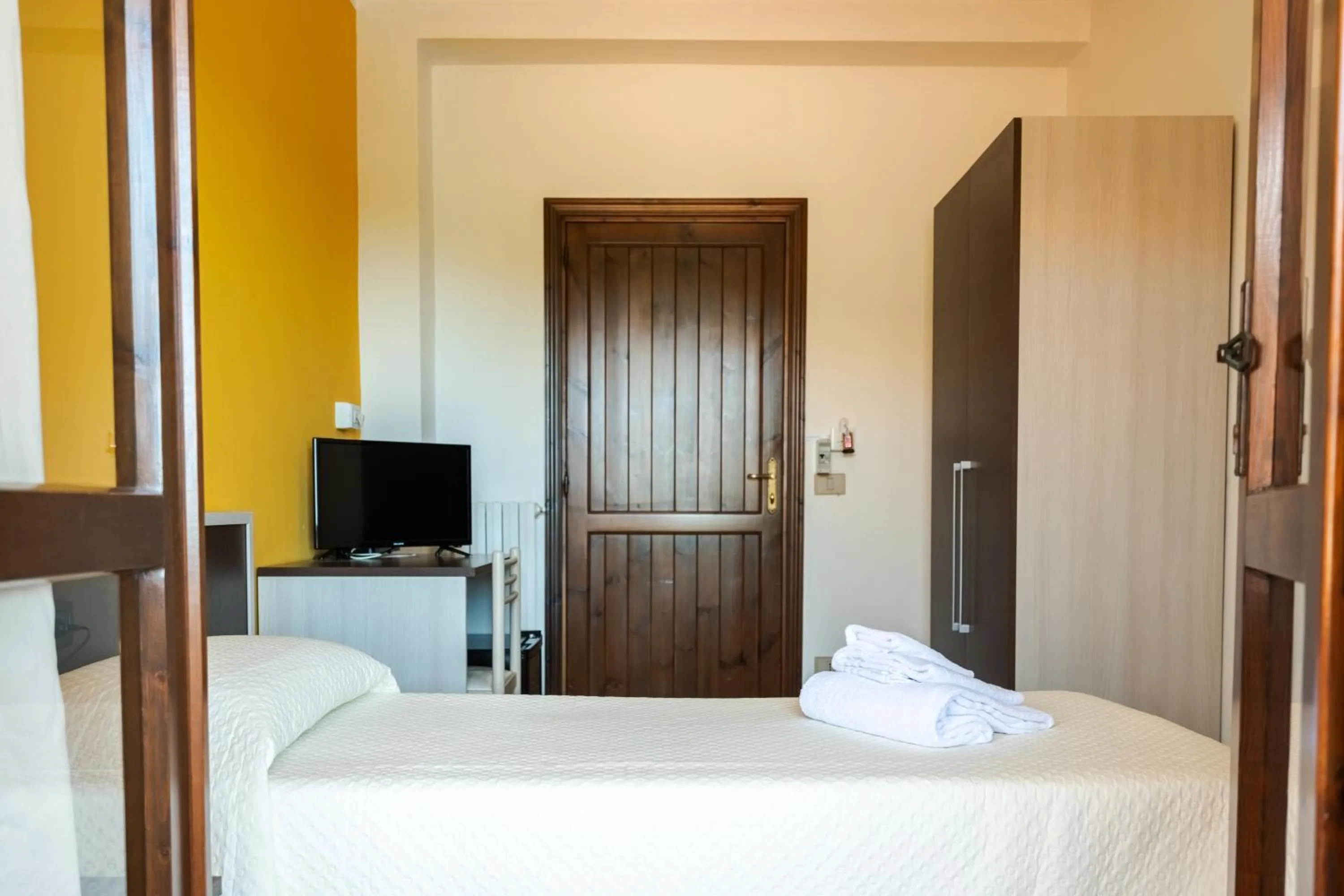 Bedroom, Bed in Hotel Marina