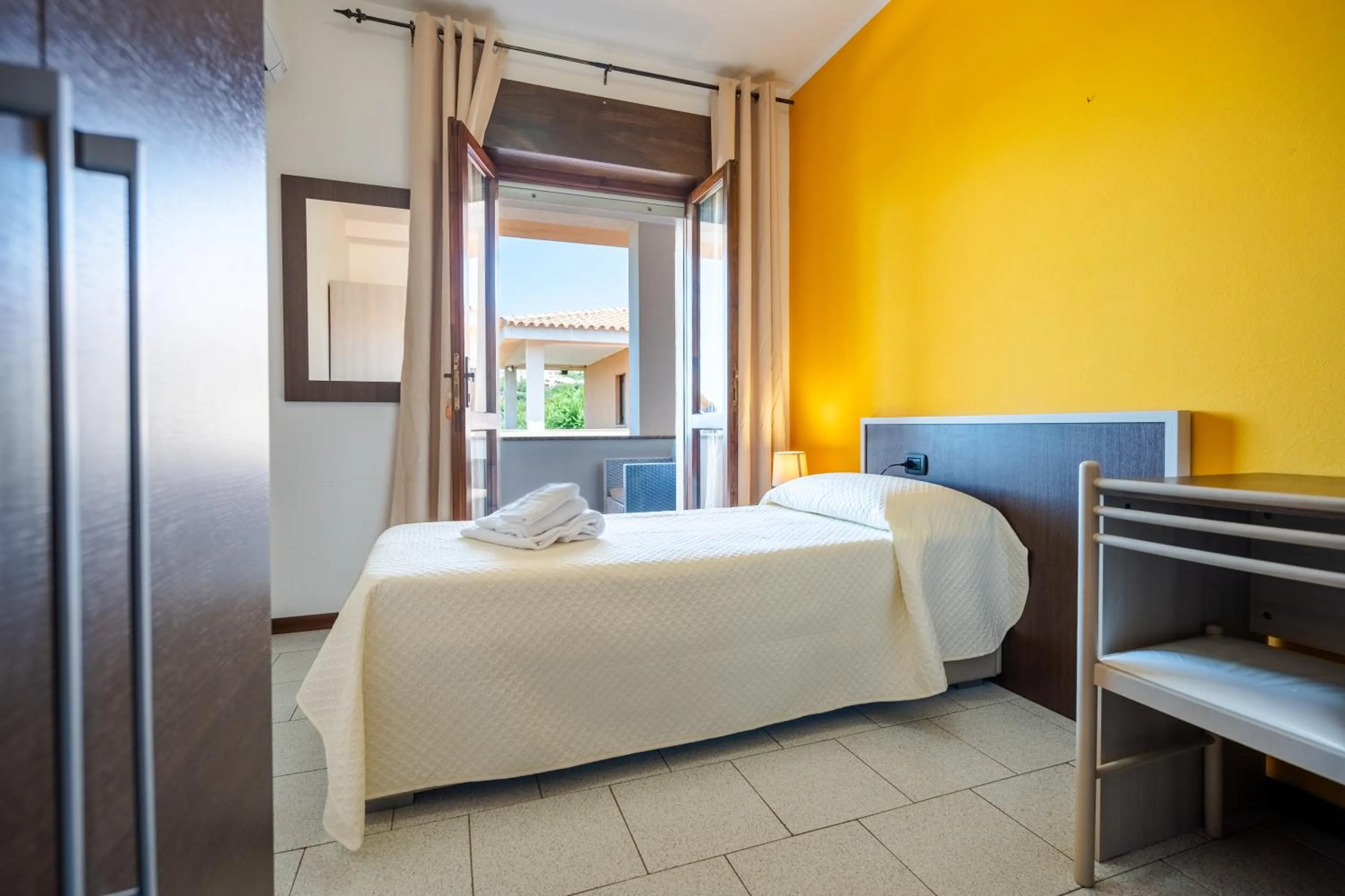 Bedroom, Bed in Hotel Marina