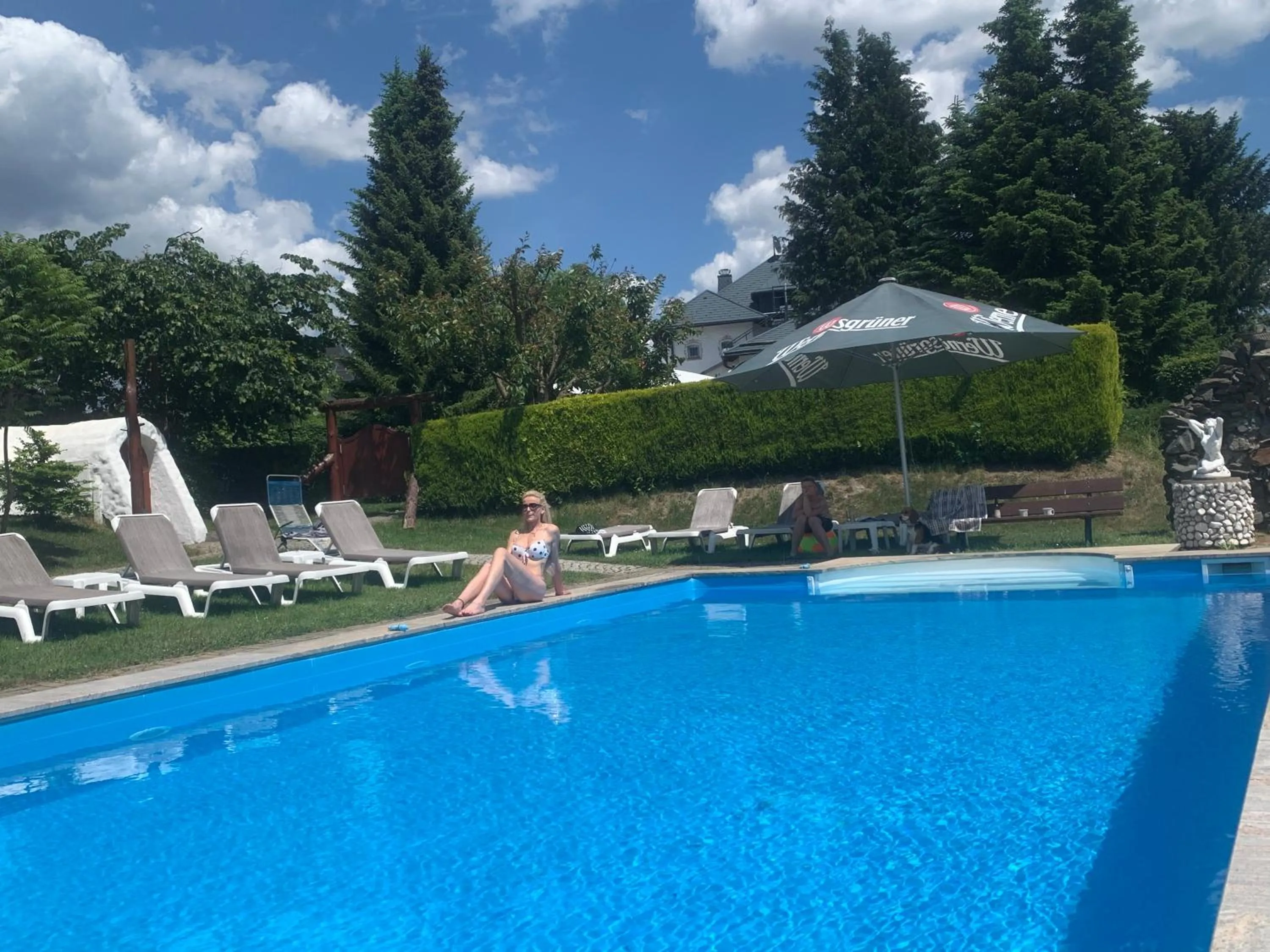 Garden in Hotel Alpenhof