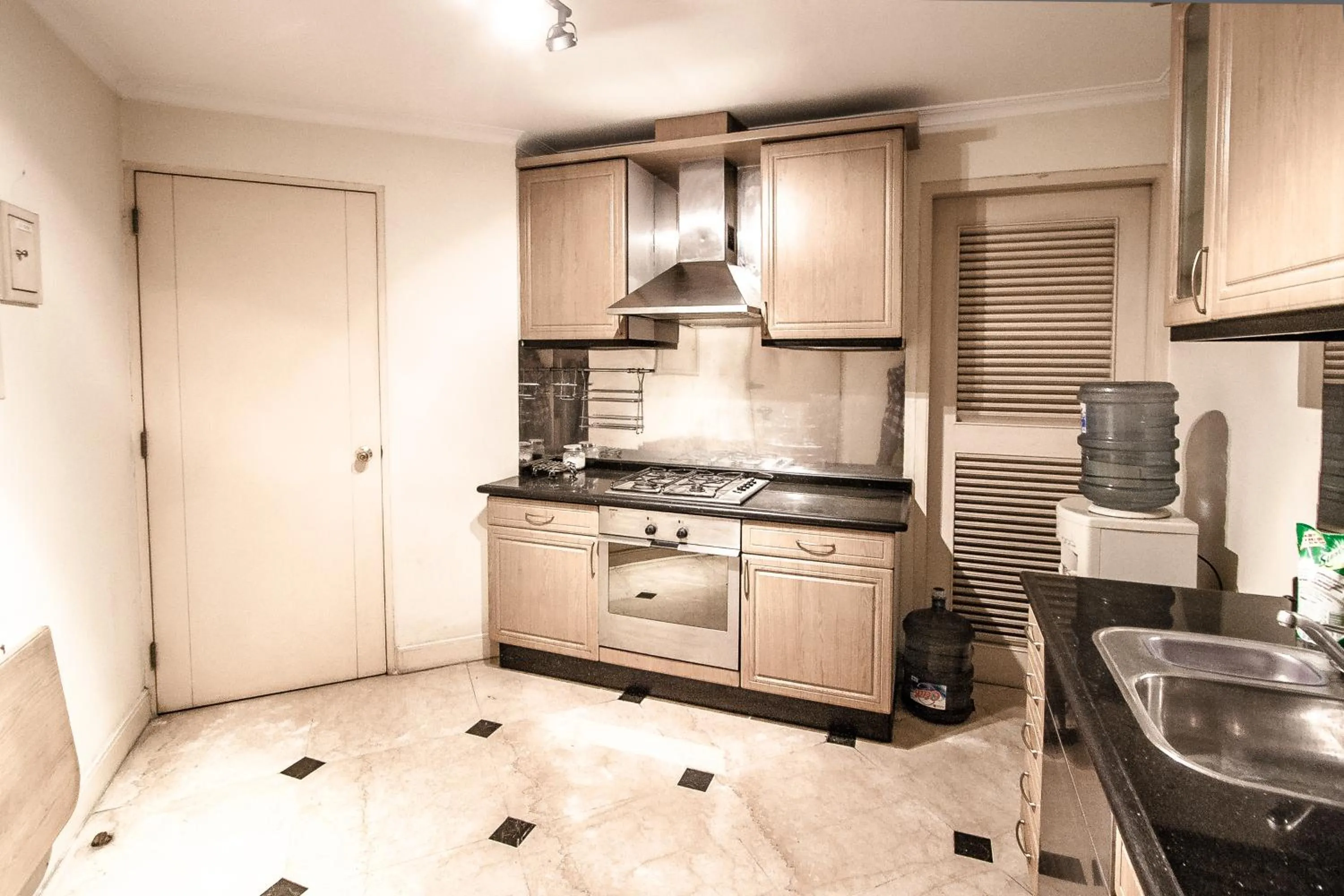 Kitchen or kitchenette in Batavia Apartment ST