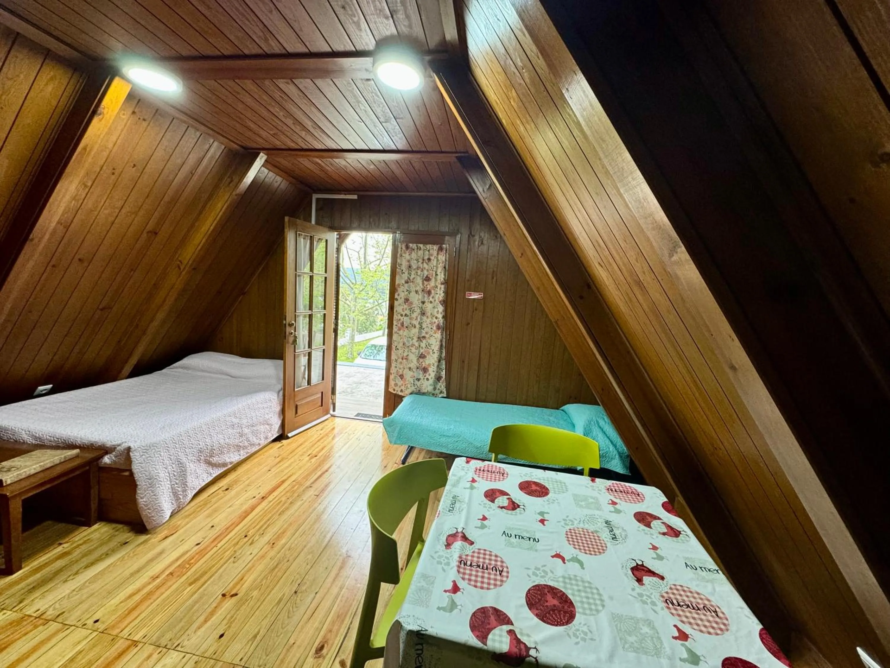 Bed in Góis Camping