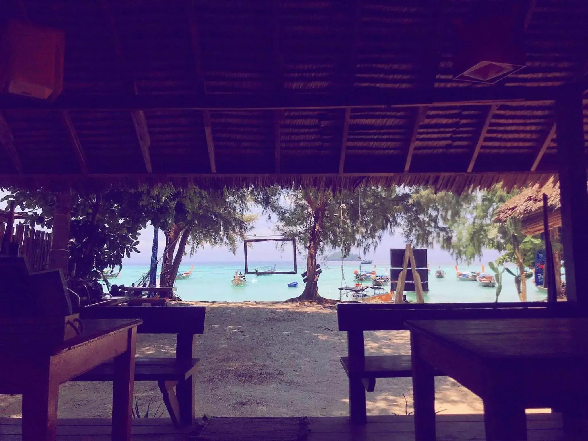 Restaurant/places to eat in Adang Sea Divers & Eco Lodge Restaurant/places to eat in Adang Sea Divers & Eco Lodge
