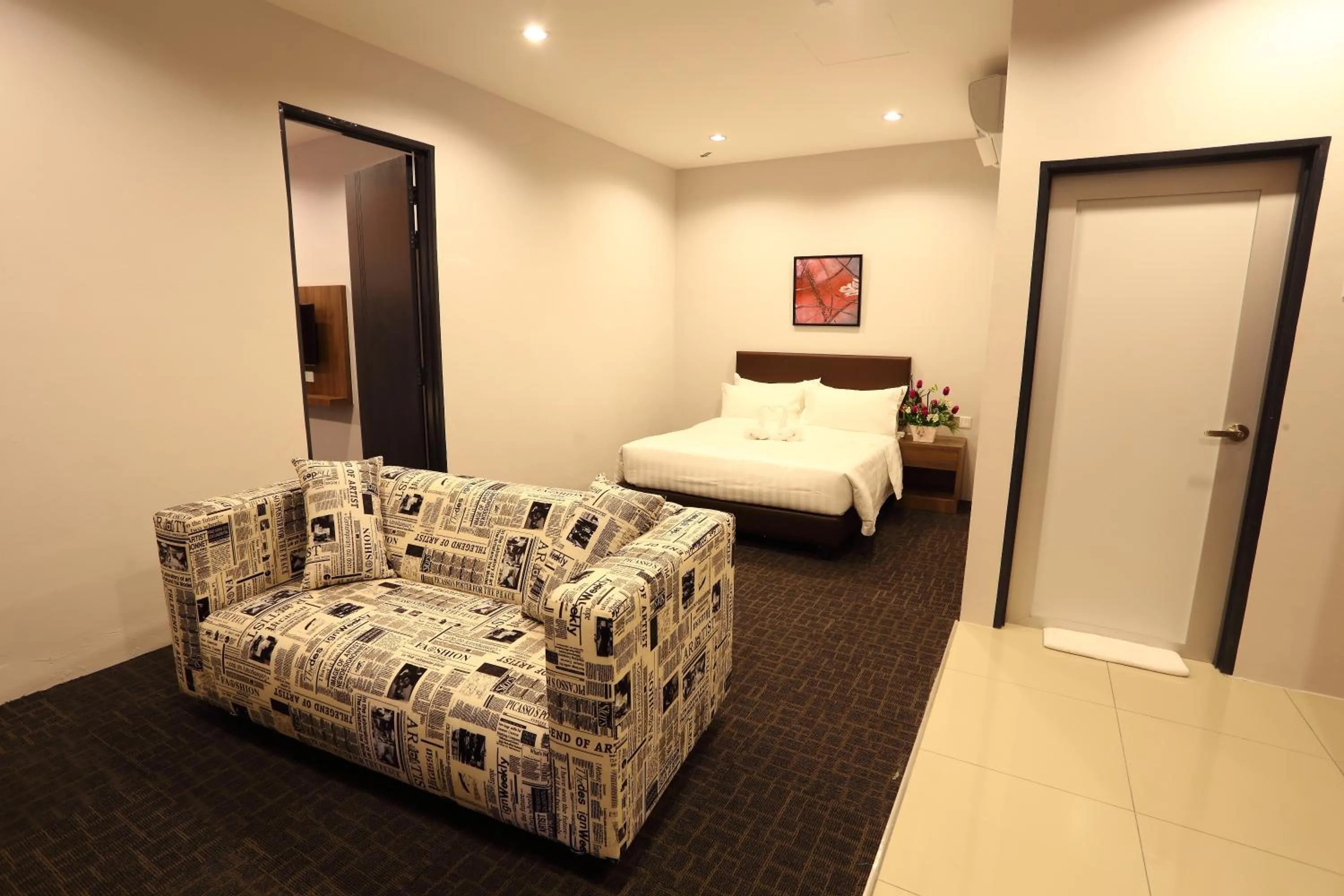 Photo of the whole room, Bed in S Boutique Hotel