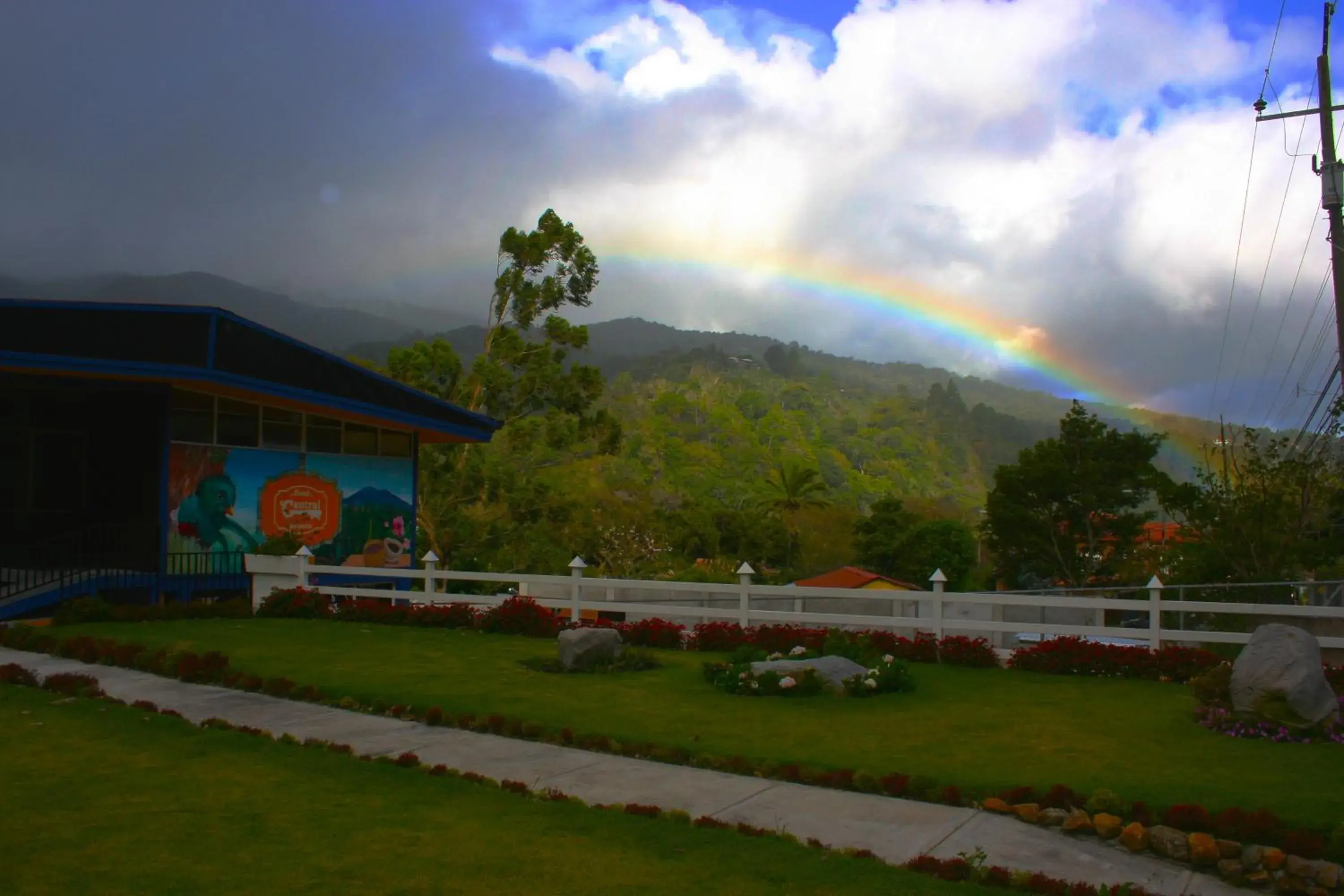 Facade/entrance in Hotel Central Boquete Facade/entrance in Hotel Central Boquete