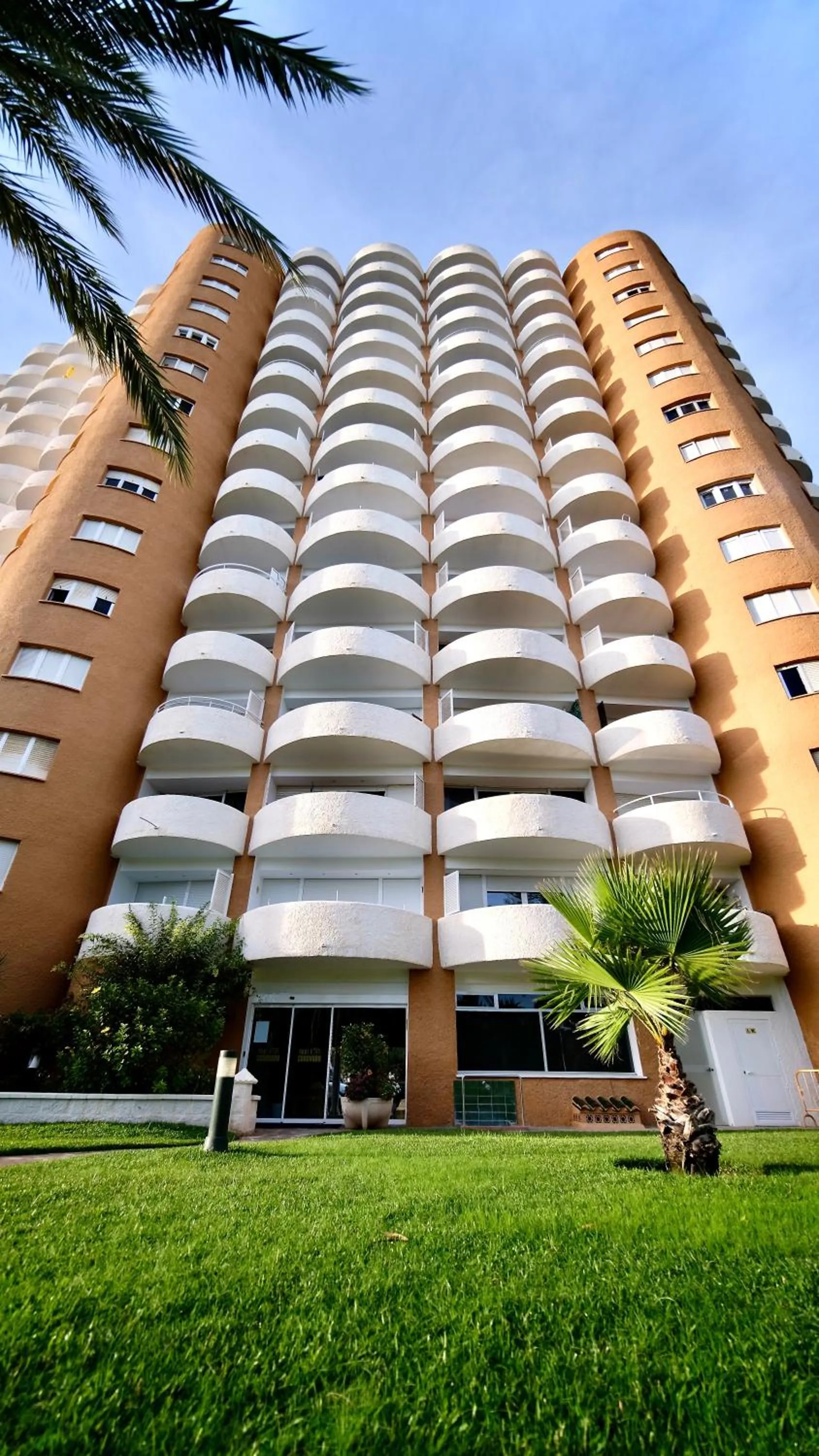 Property building in Apartamentos Coronado