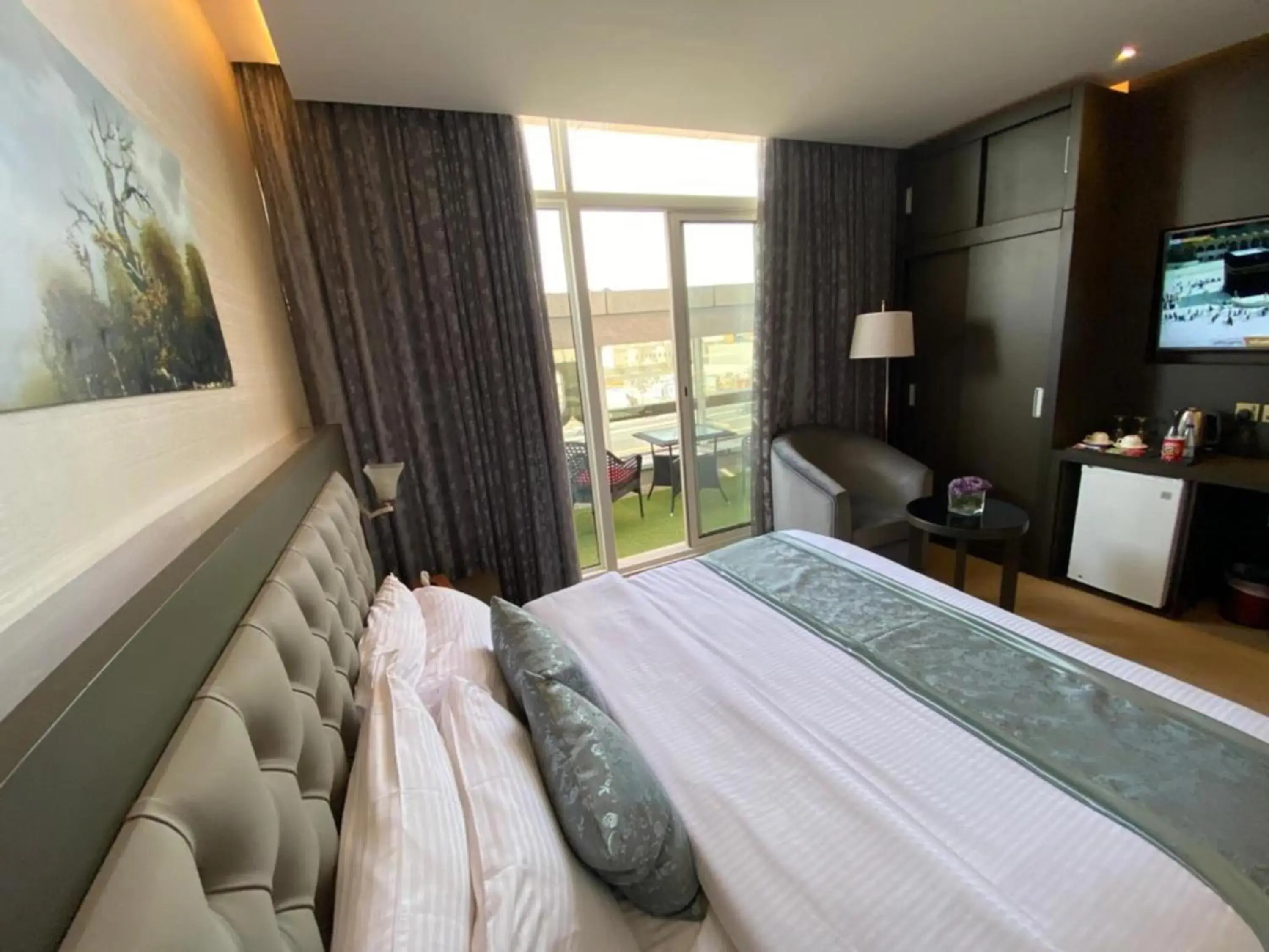 Photo of the whole room, Bed in Sama Inn Hotel Photo of the whole room, Bed in Sama Inn Hotel