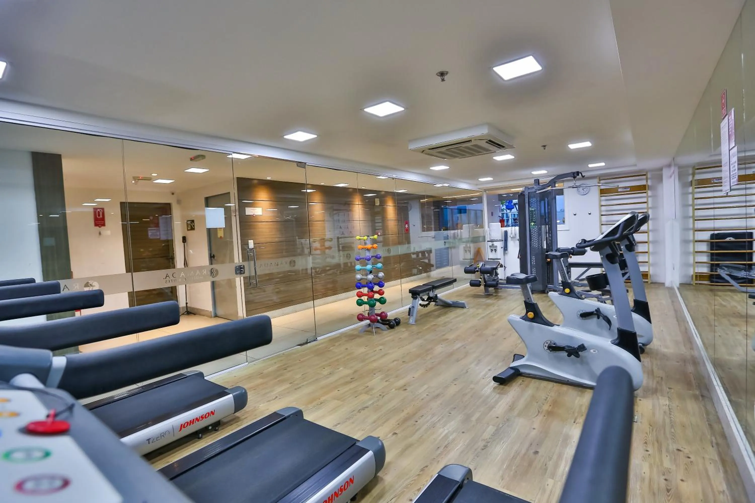 Fitness centre/facilities in Roomo Praia de Boa Viagem Residencial