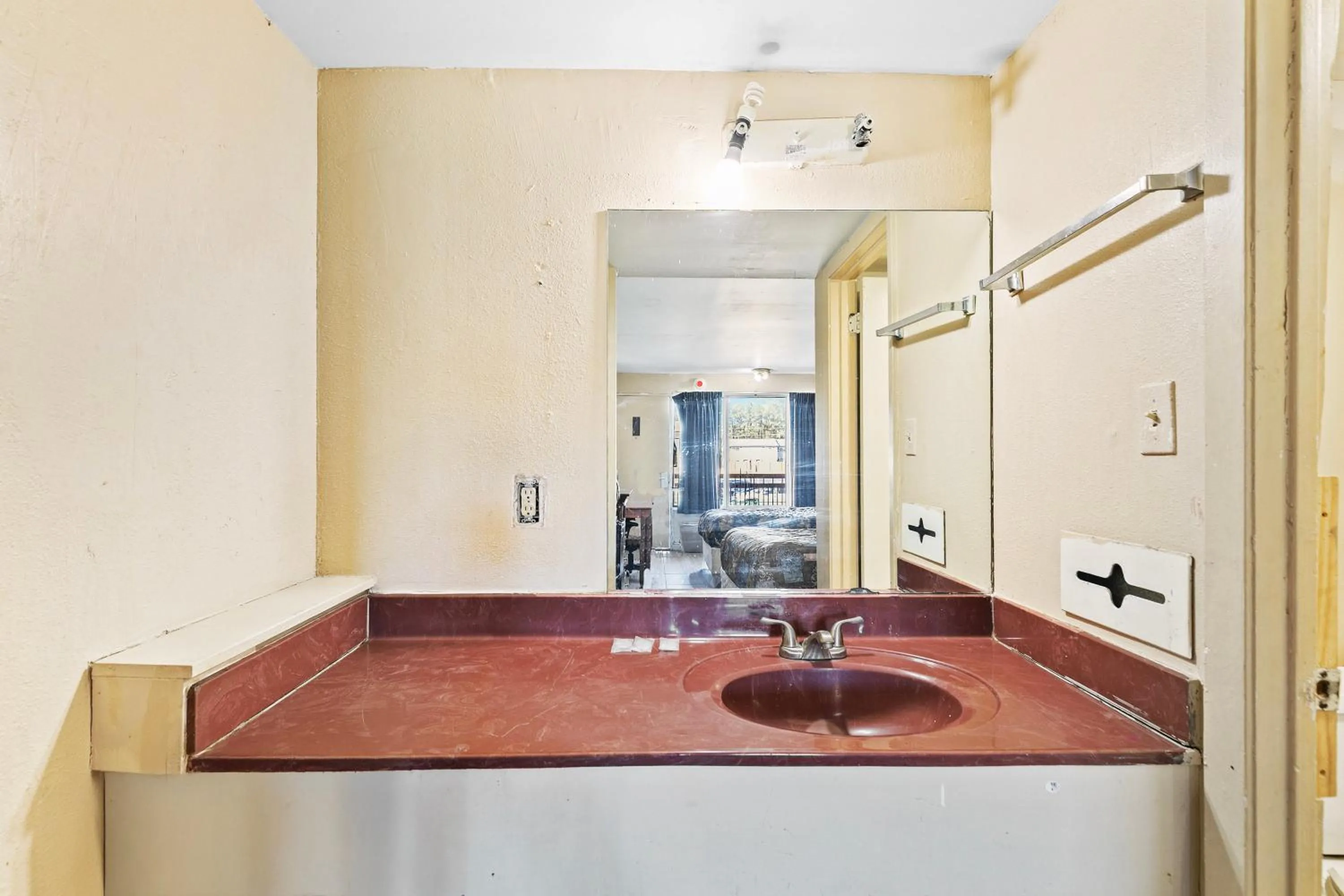 Bathroom in Luxury Inn By Hotel O Hattiesburg M S