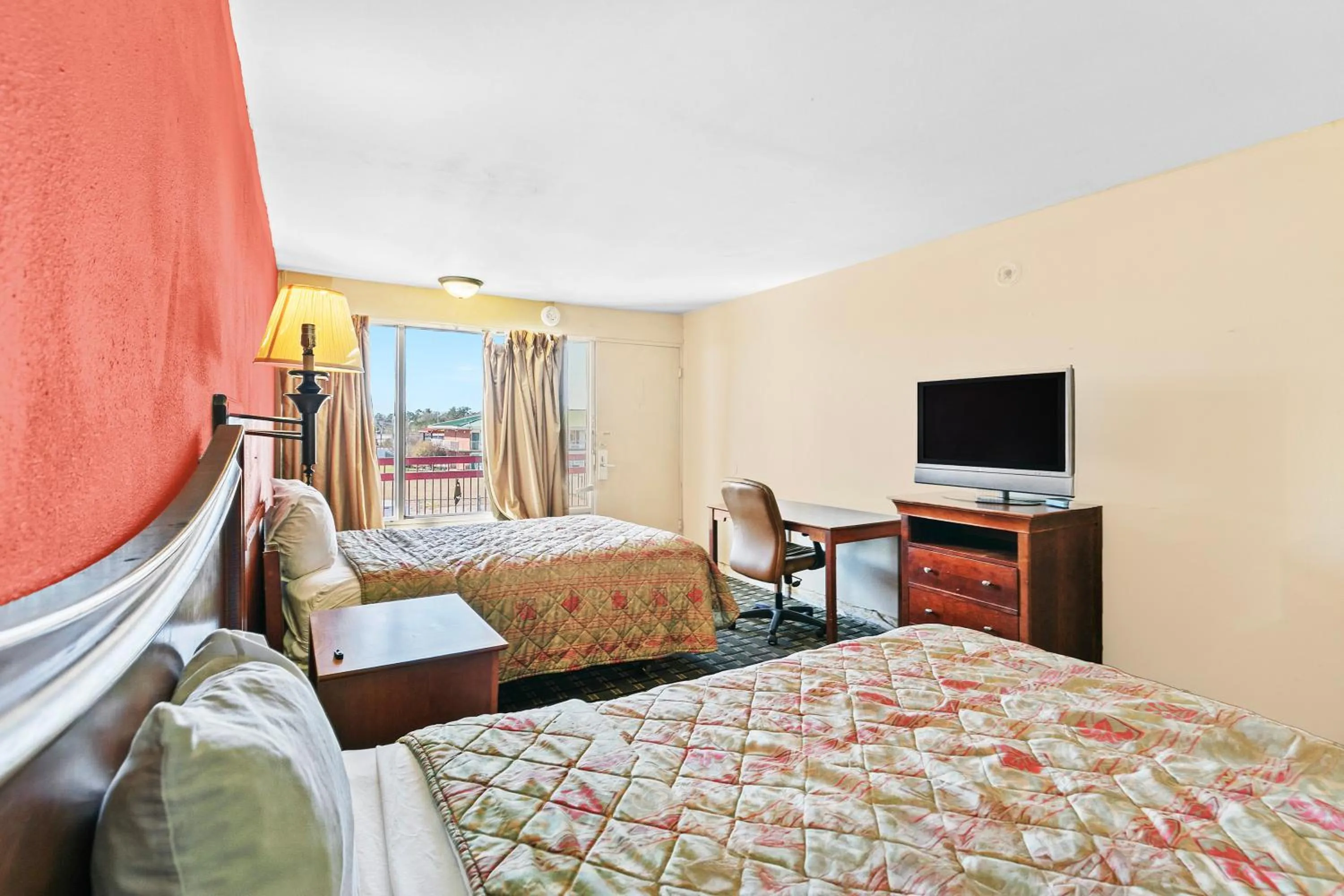 Bedroom, Bed in Luxury Inn By Hotel O Hattiesburg M S