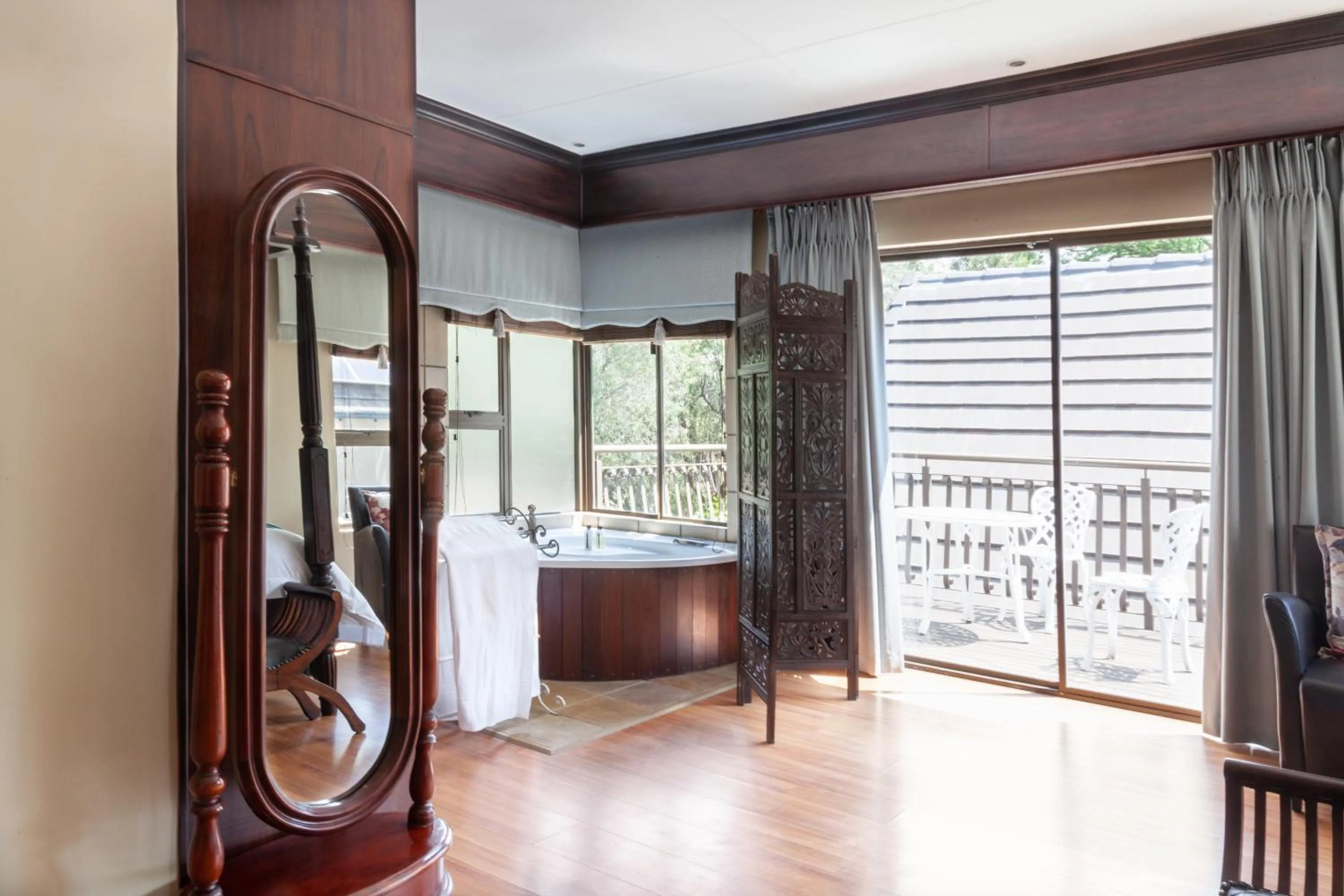 Photo of the whole room in InnJoy Boutique Hotel