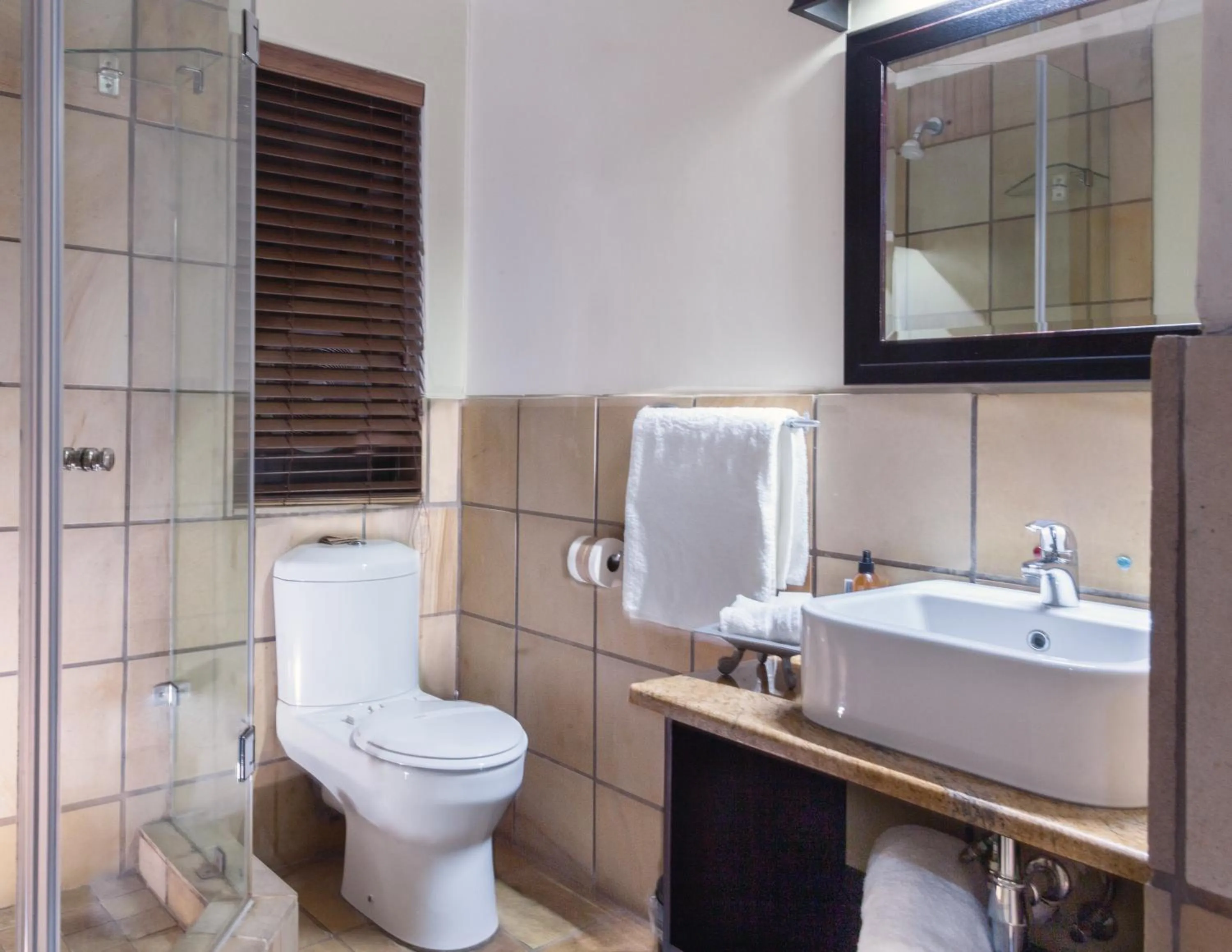 Bathroom in InnJoy Boutique Hotel