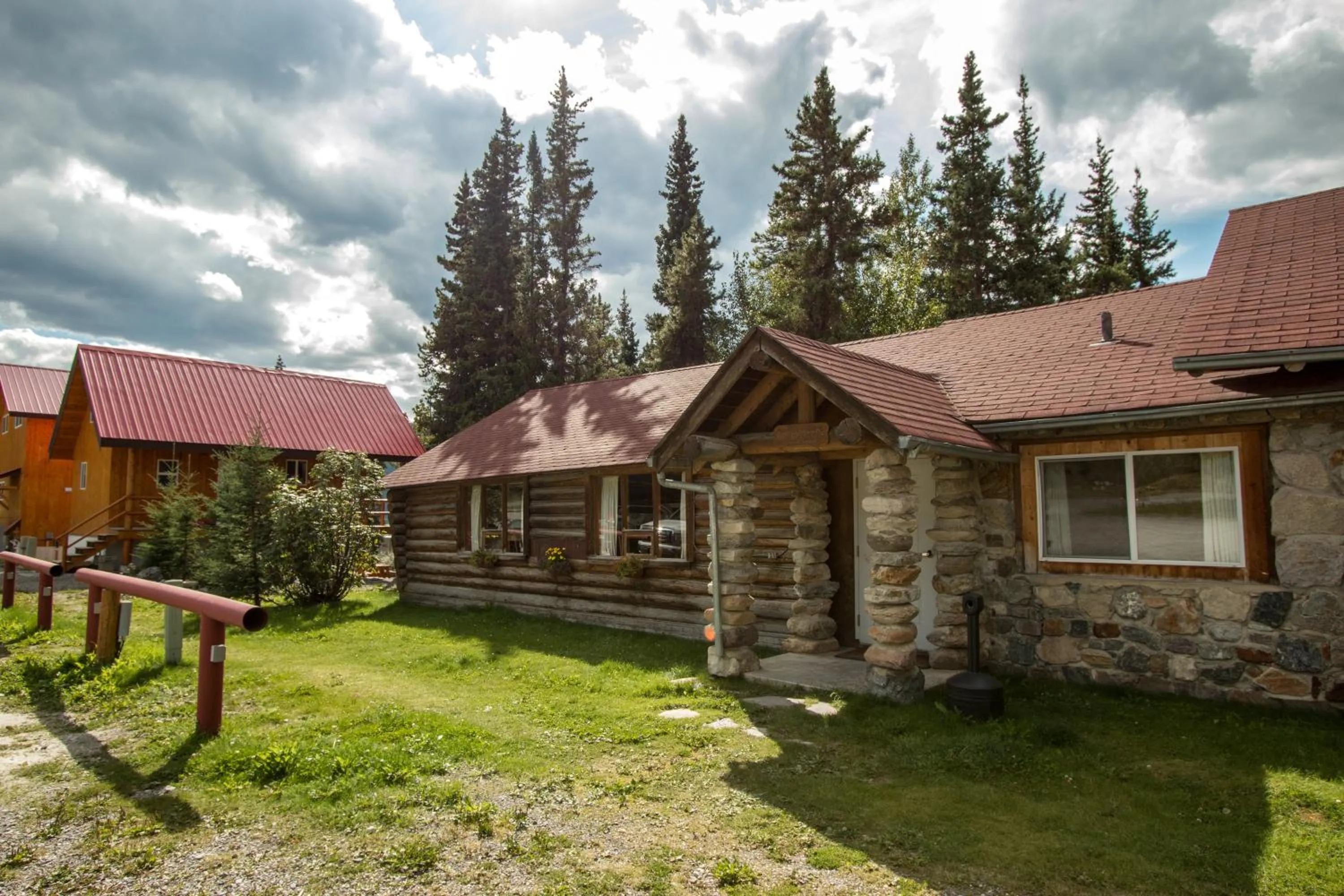 Northern Rockies Lodge