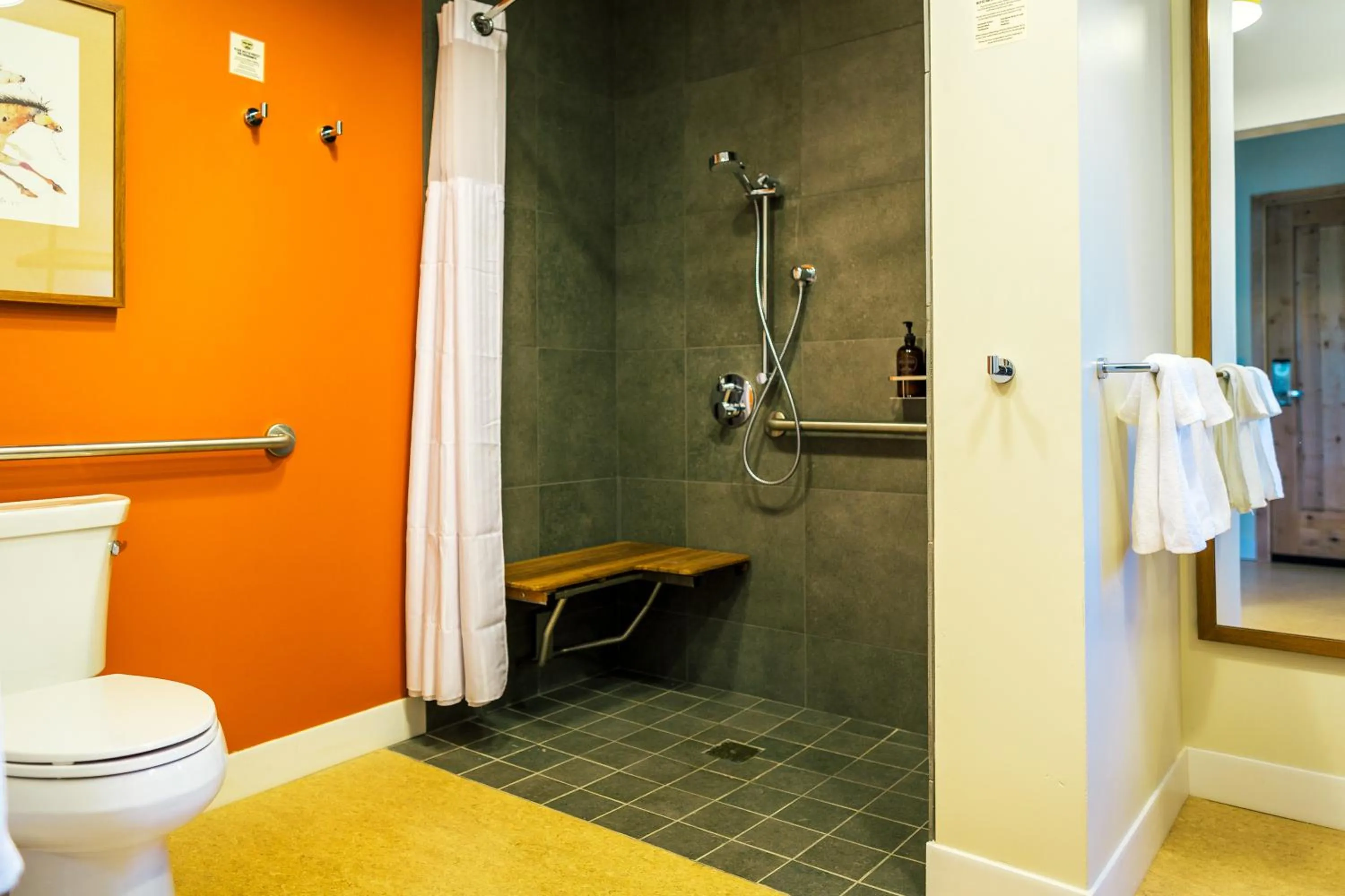 Bathroom in Rush Creek Lodge at Yosemite