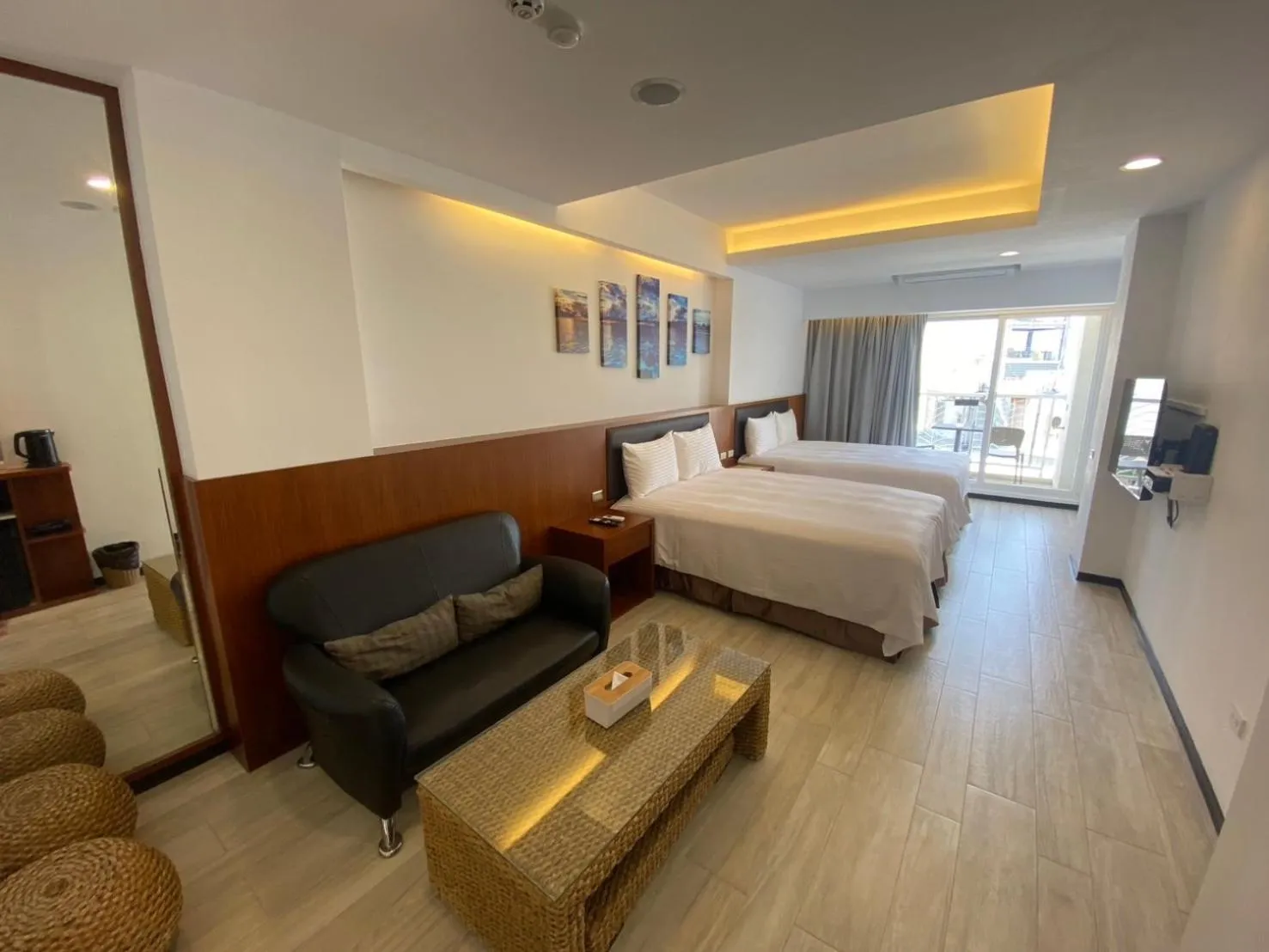 Property building, Bed in LAINN Nanwan