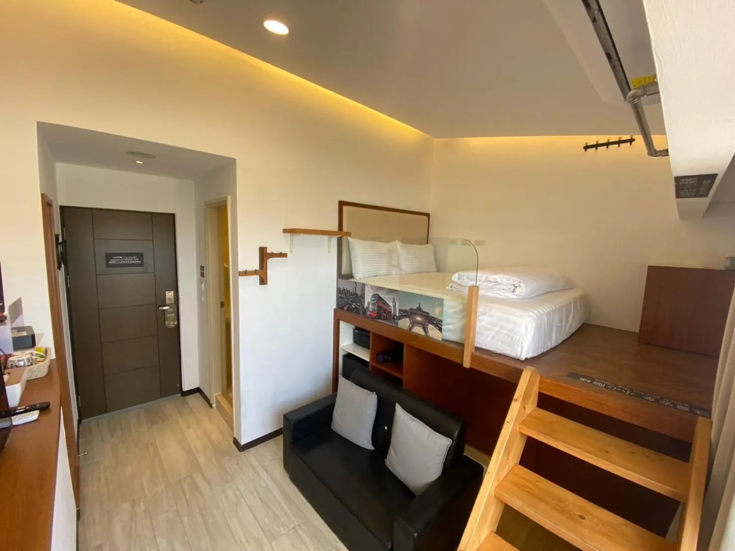 Property building, Bed in LAINN Nanwan