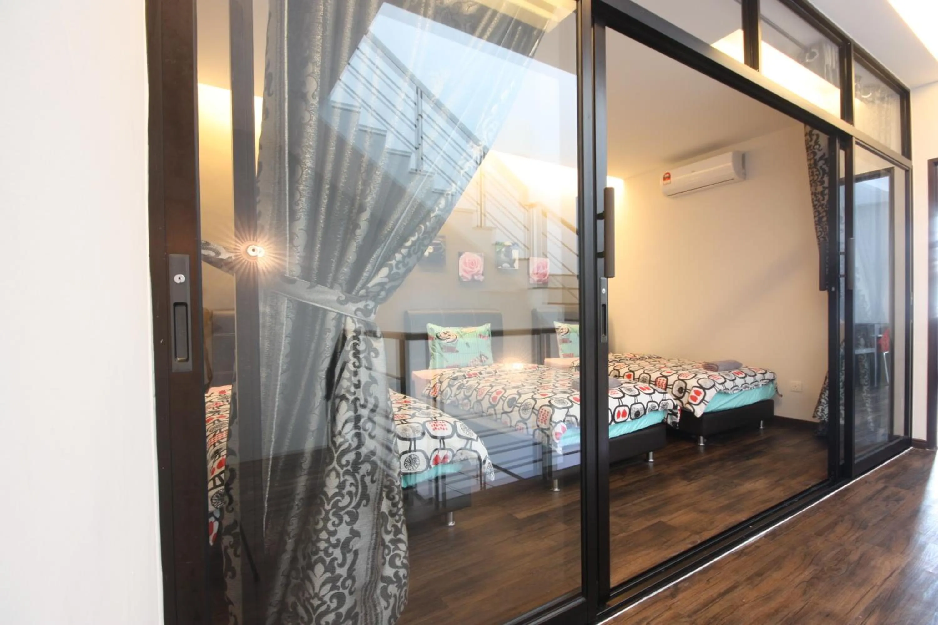 Bed in Shamrock Beach Villas 15 Seaview