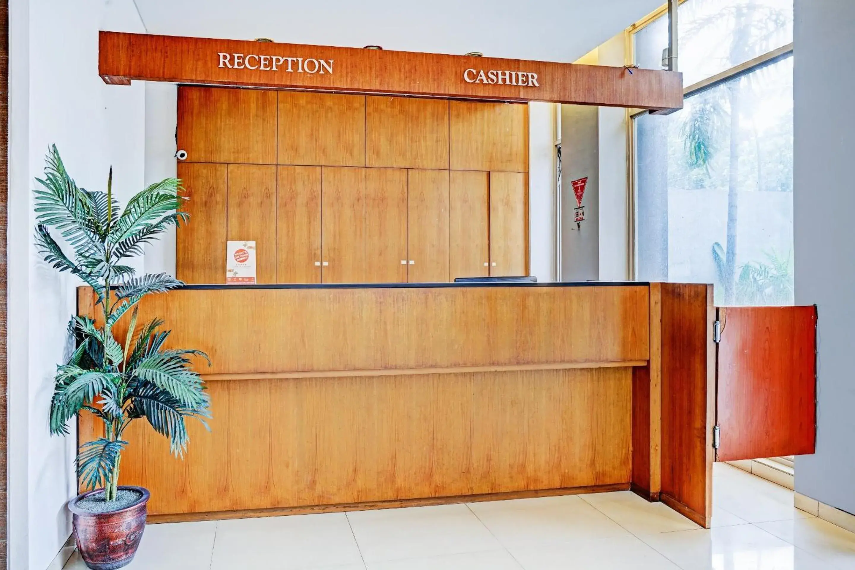 Lobby or reception in Collection O Riau Near Trans Studio Bandung Formerly Hotel Montameri Lobby or reception in Collection O Riau Near Trans Studio Bandung Formerly Hotel Montameri