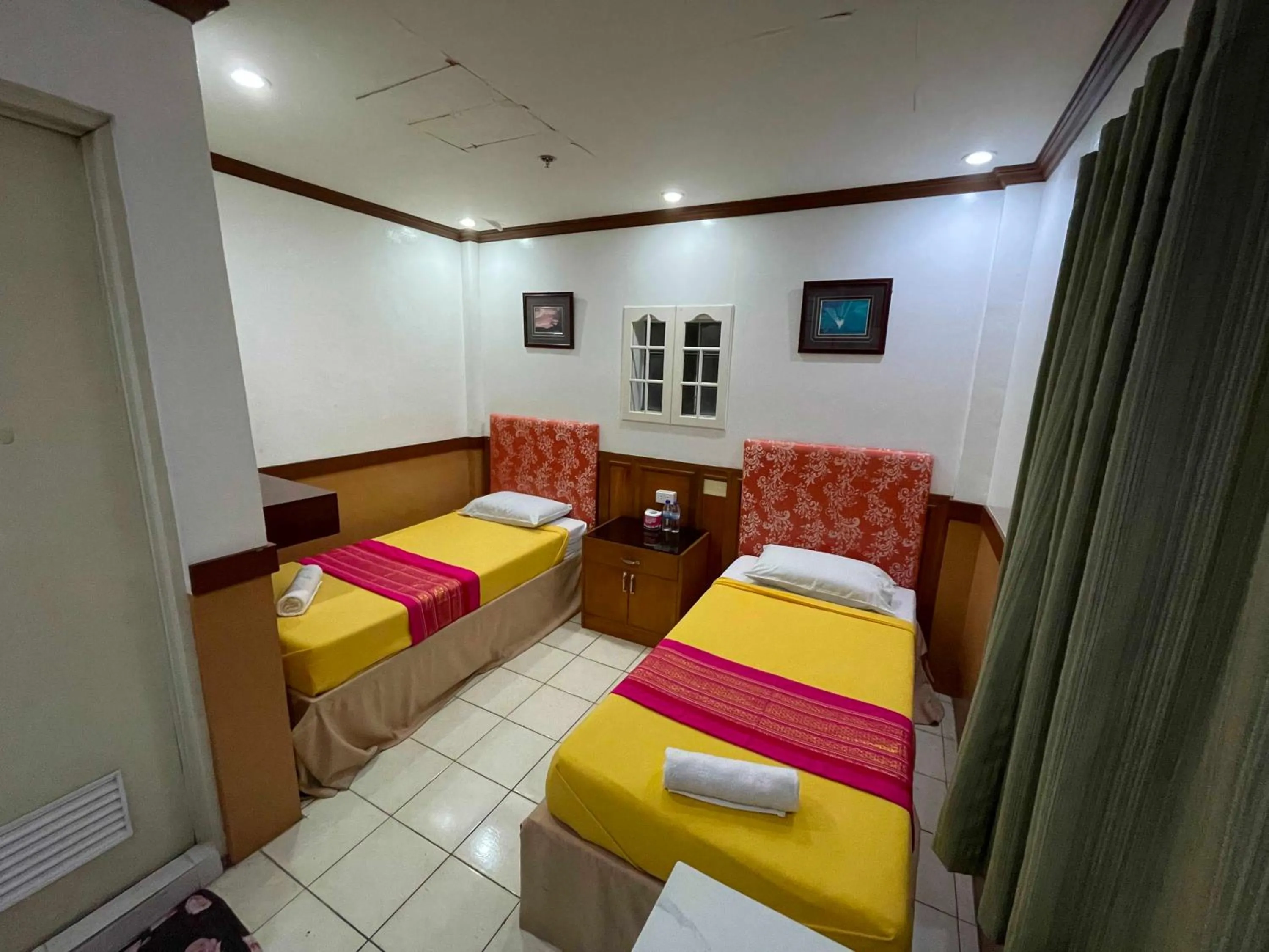 Bedroom in Palette Gems Hotel and Conference Center