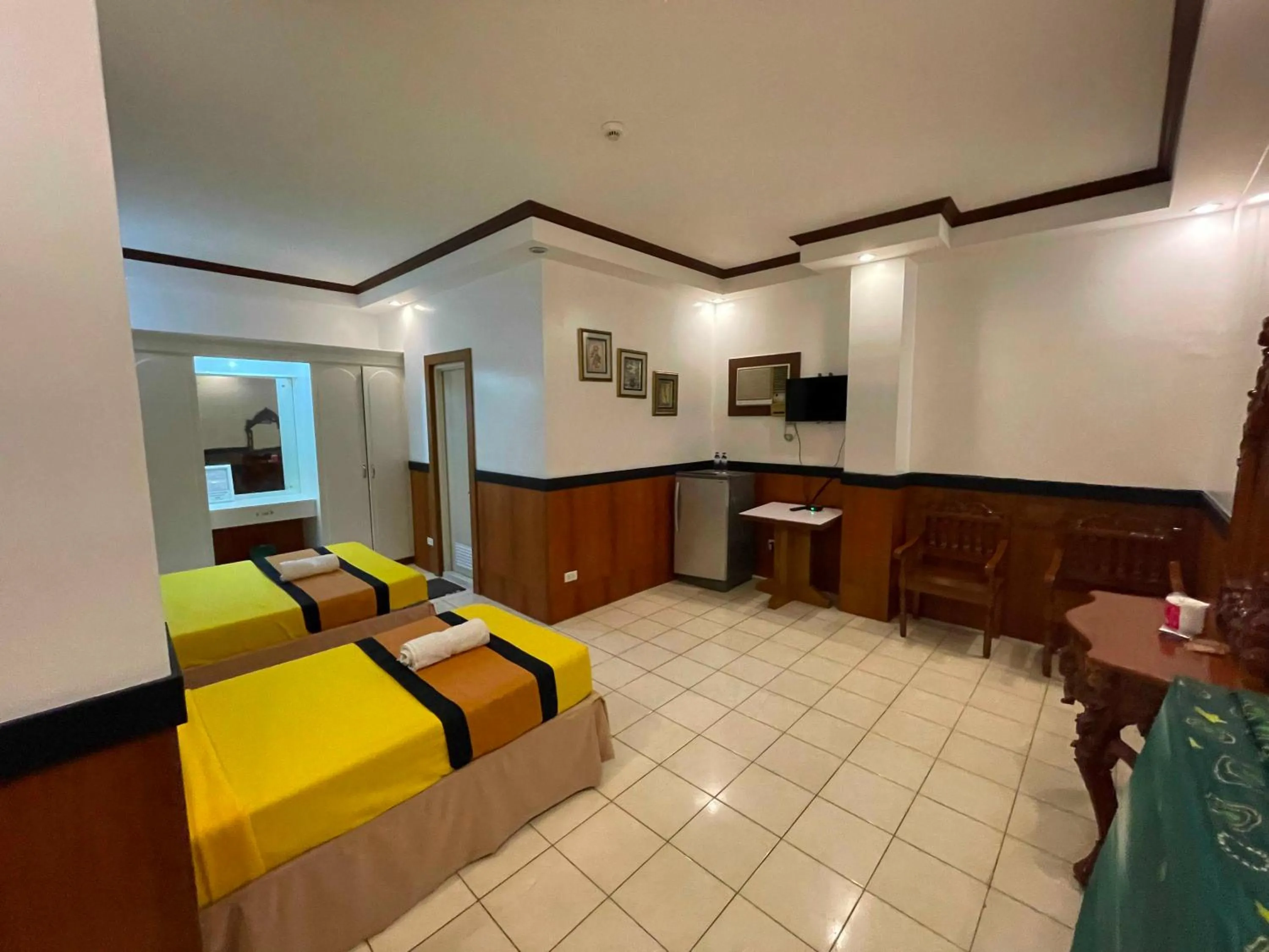 Bedroom in Palette Gems Hotel and Conference Center