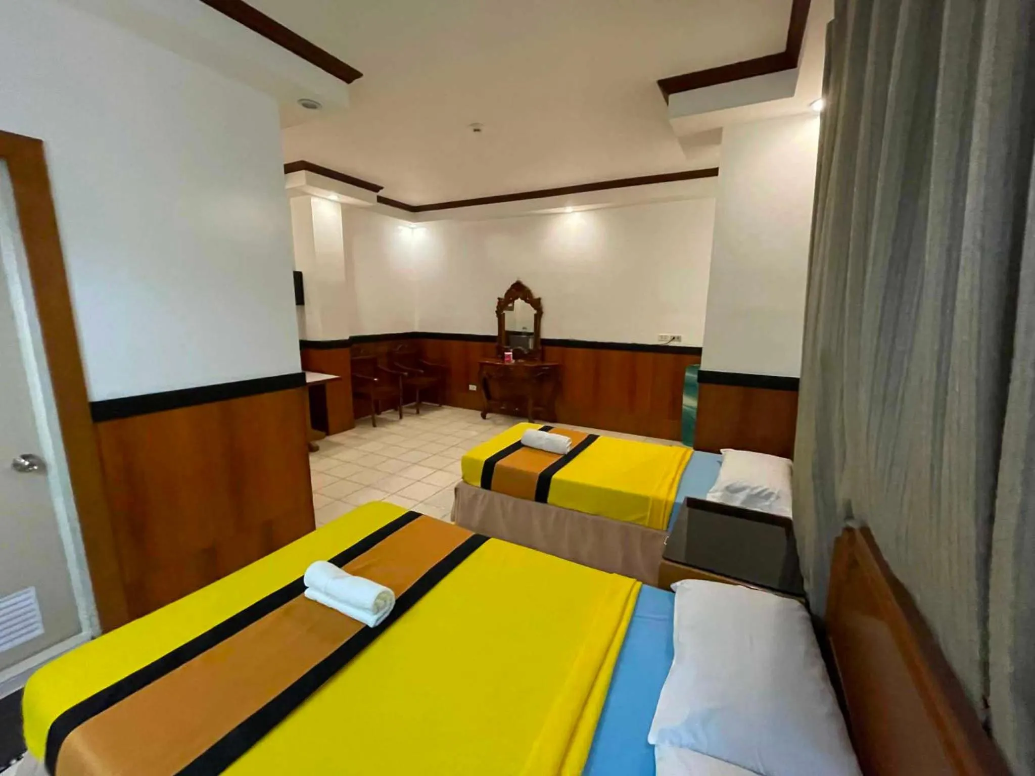Bedroom in Palette Gems Hotel and Conference Center