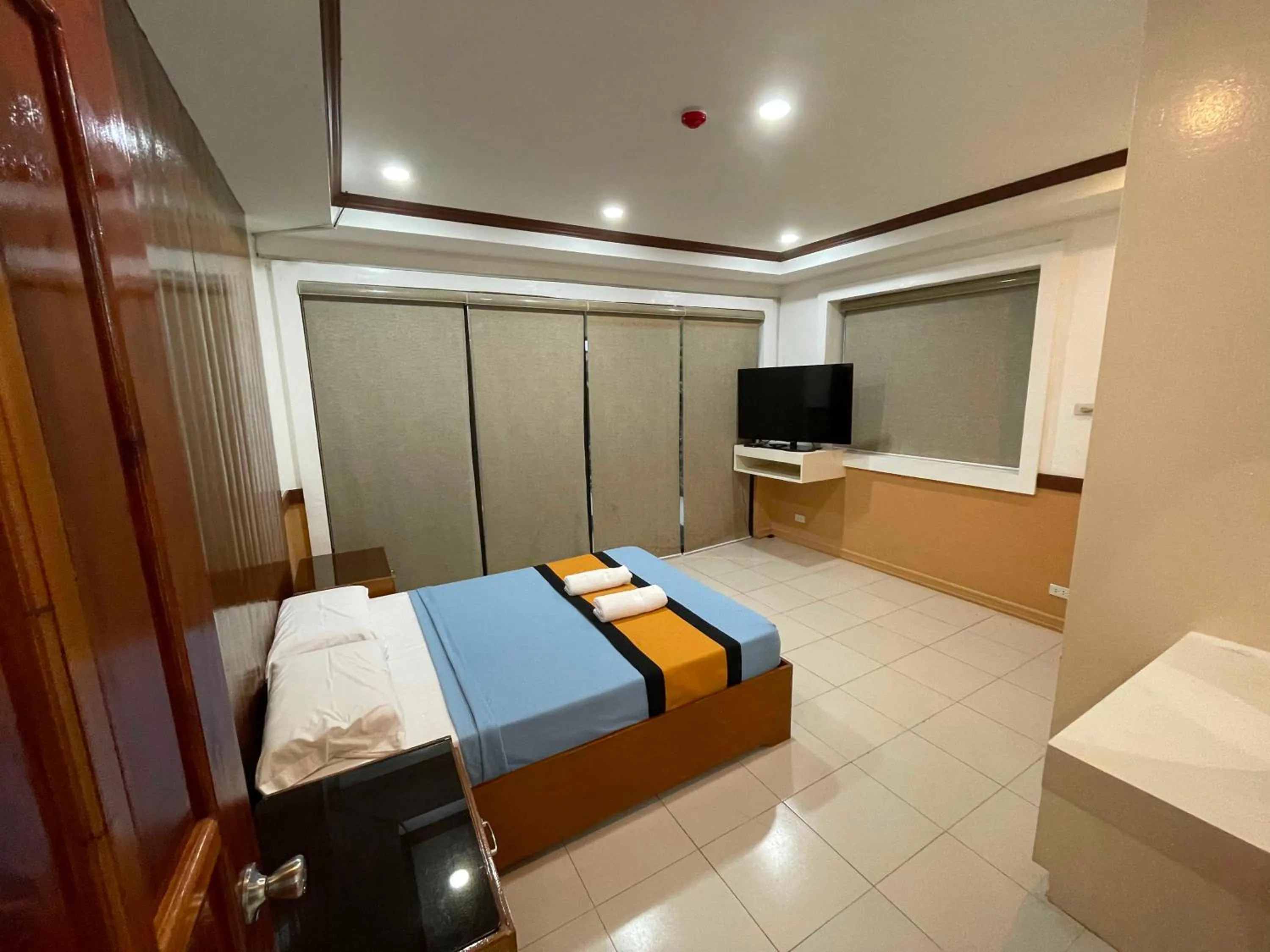 Bedroom in Palette Gems Hotel and Conference Center