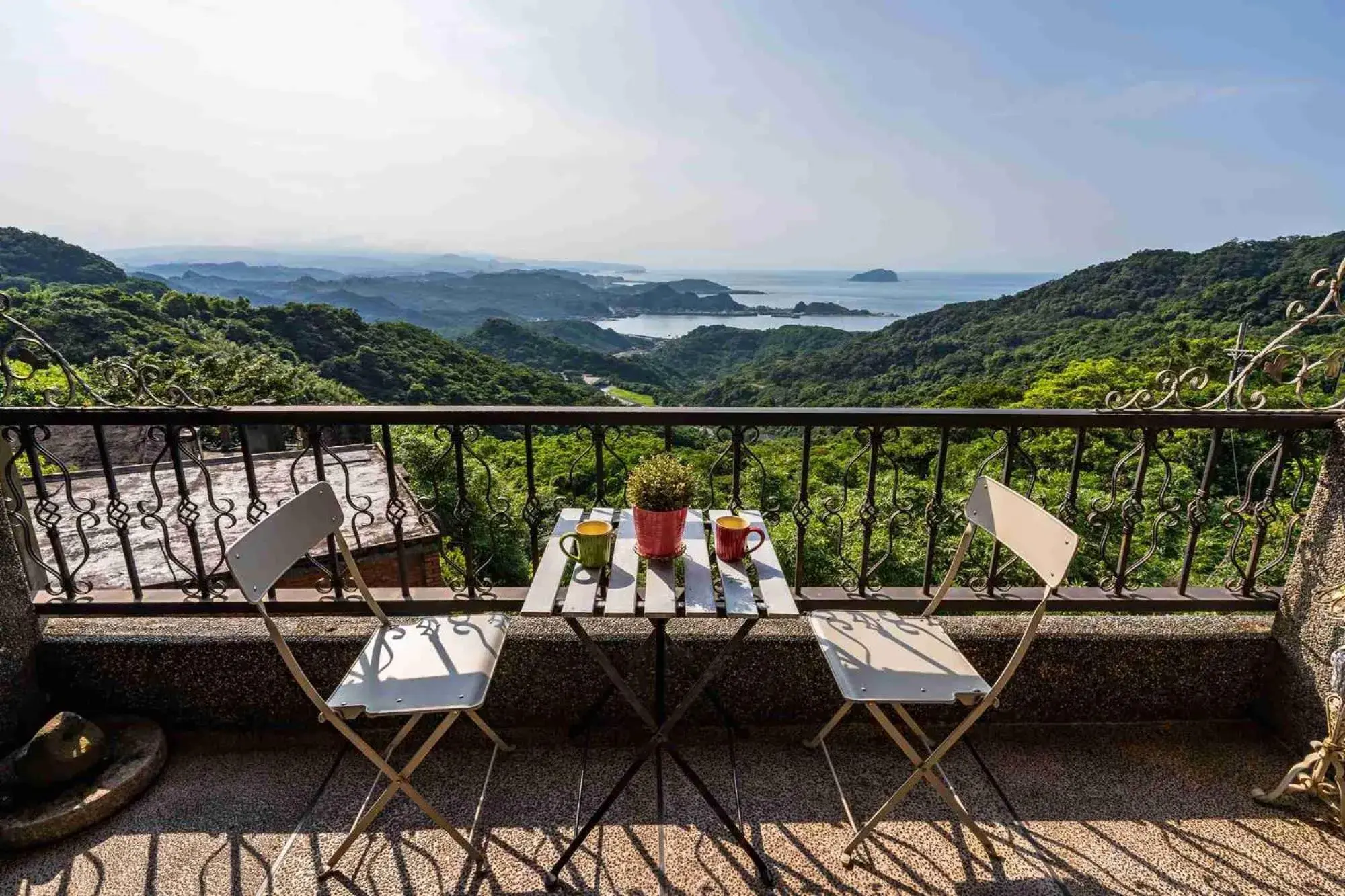 Sunny Room Sunny Room