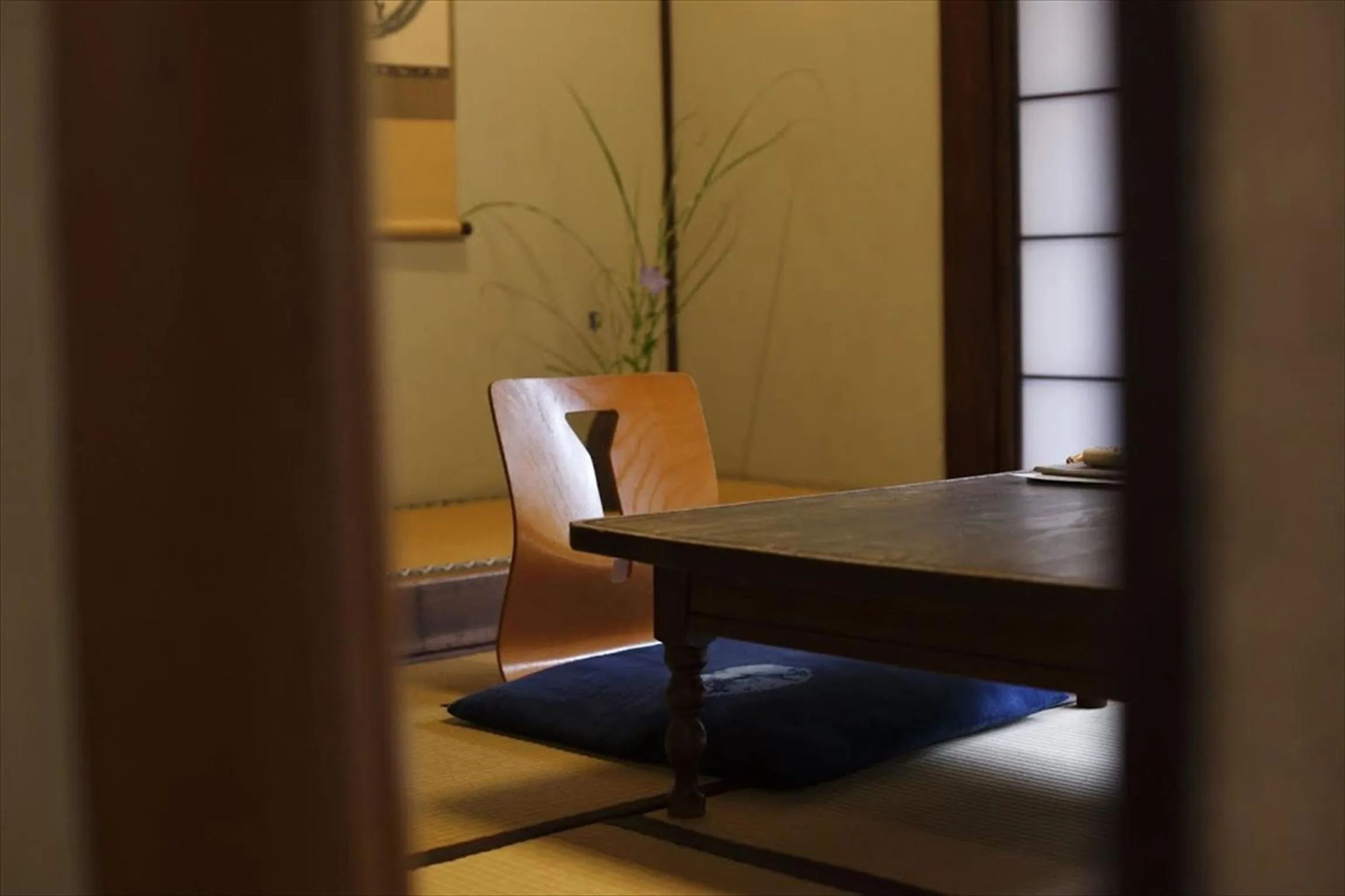 Photo of the whole room in Hazuki