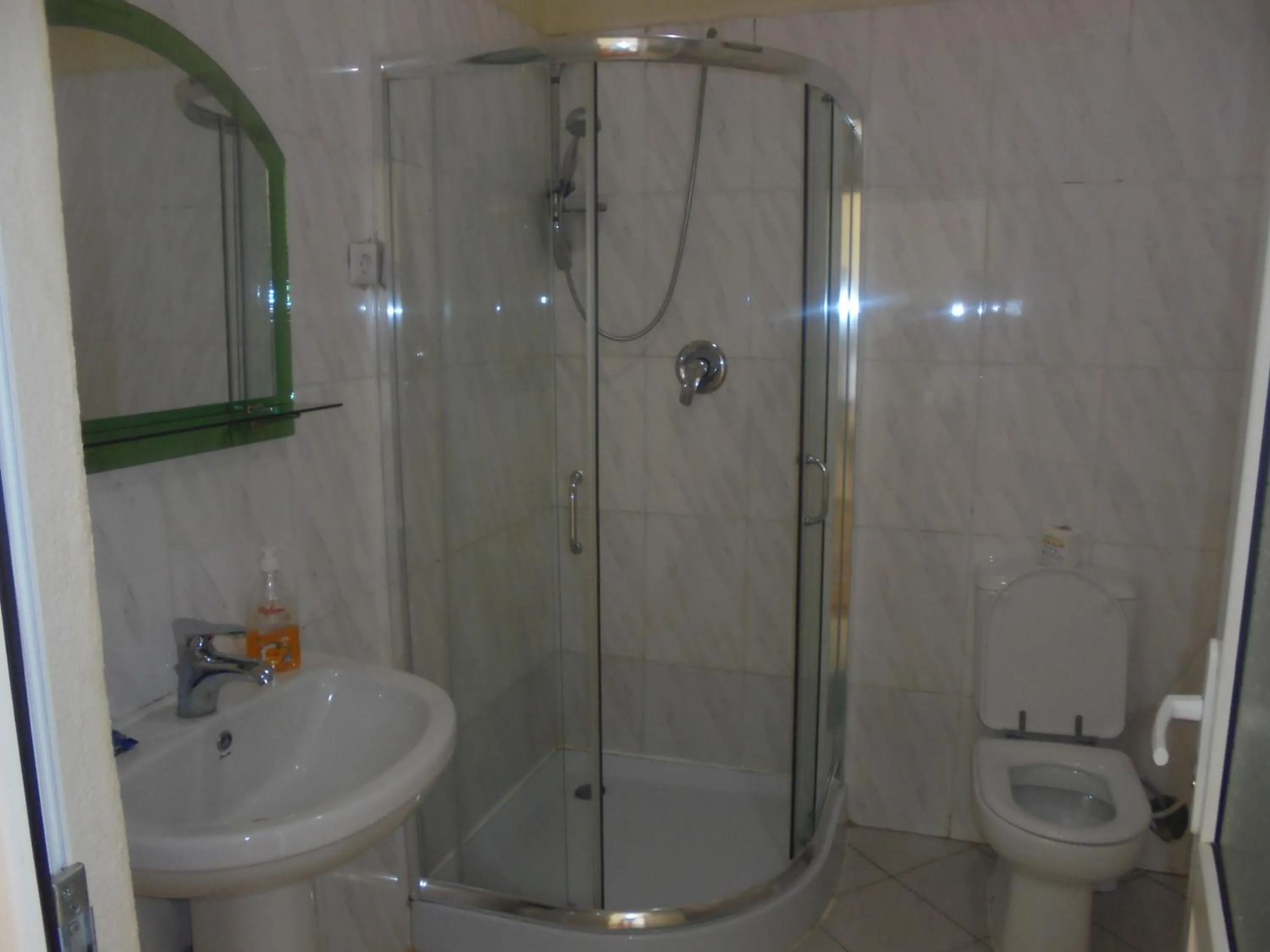 Bathroom in Top Twelve Hotel - Lalibela