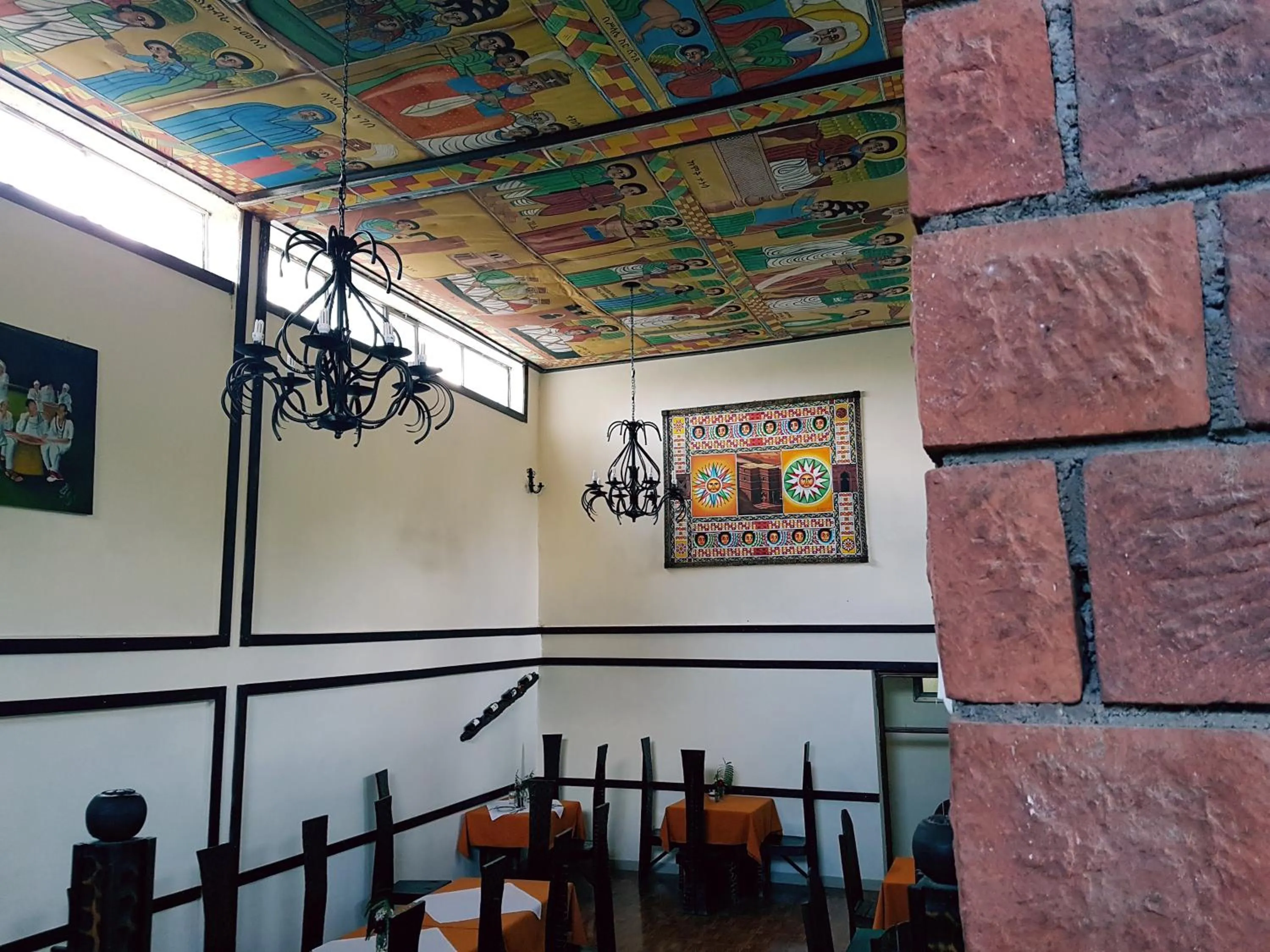 Restaurant/places to eat in Top Twelve Hotel - Lalibela