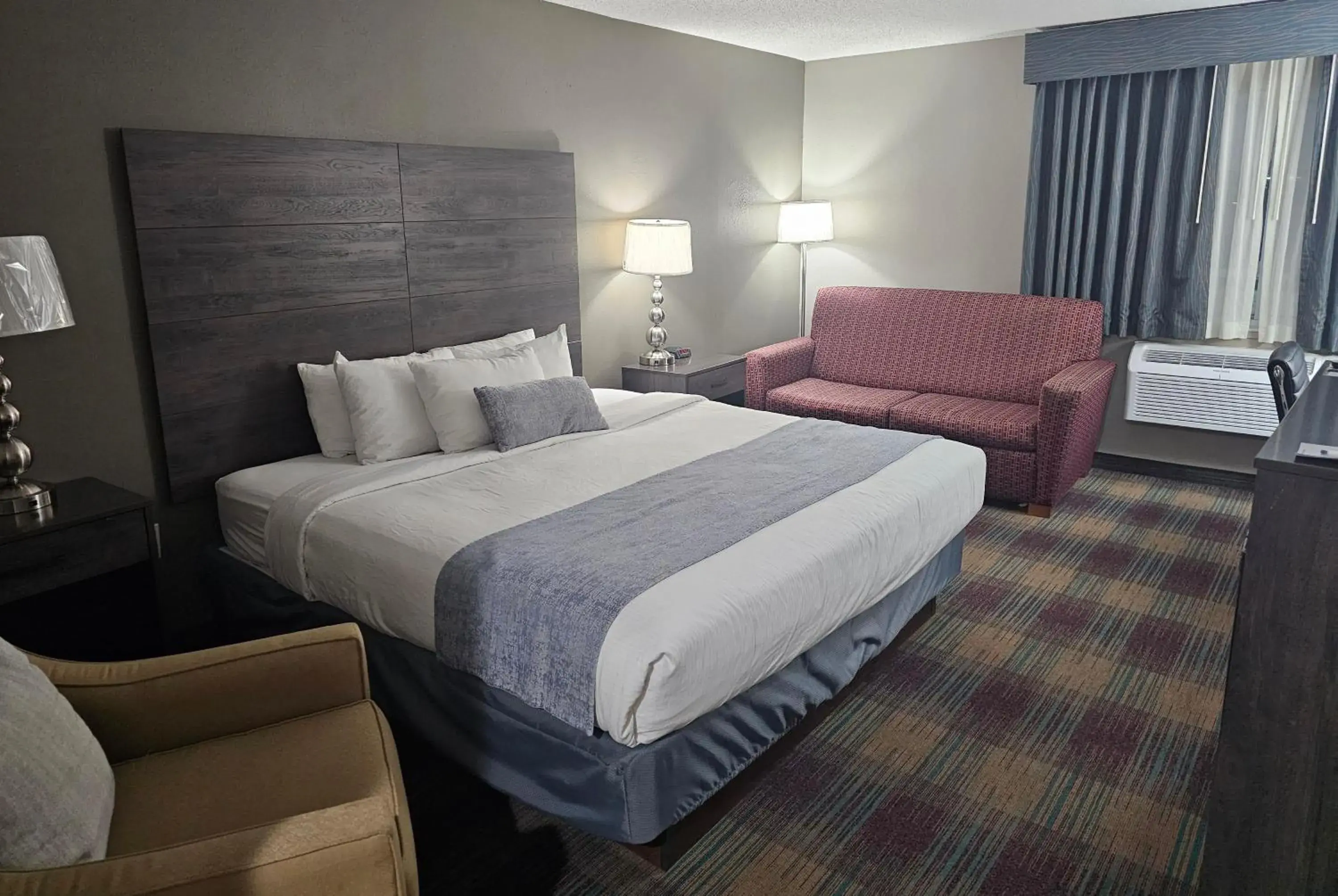 Bed in Baymont by Wyndham Baldwin Bed in Baymont by Wyndham Baldwin