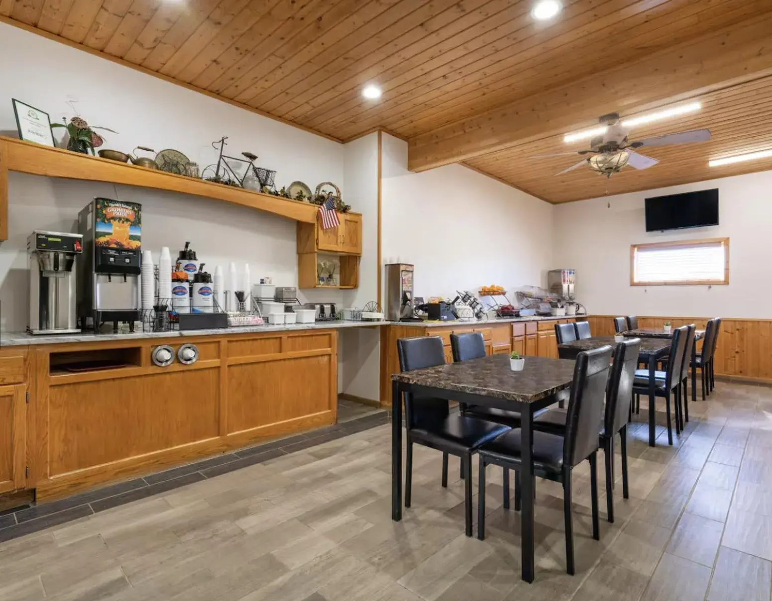 Baymont by Wyndham Baldwin Baymont by Wyndham Baldwin