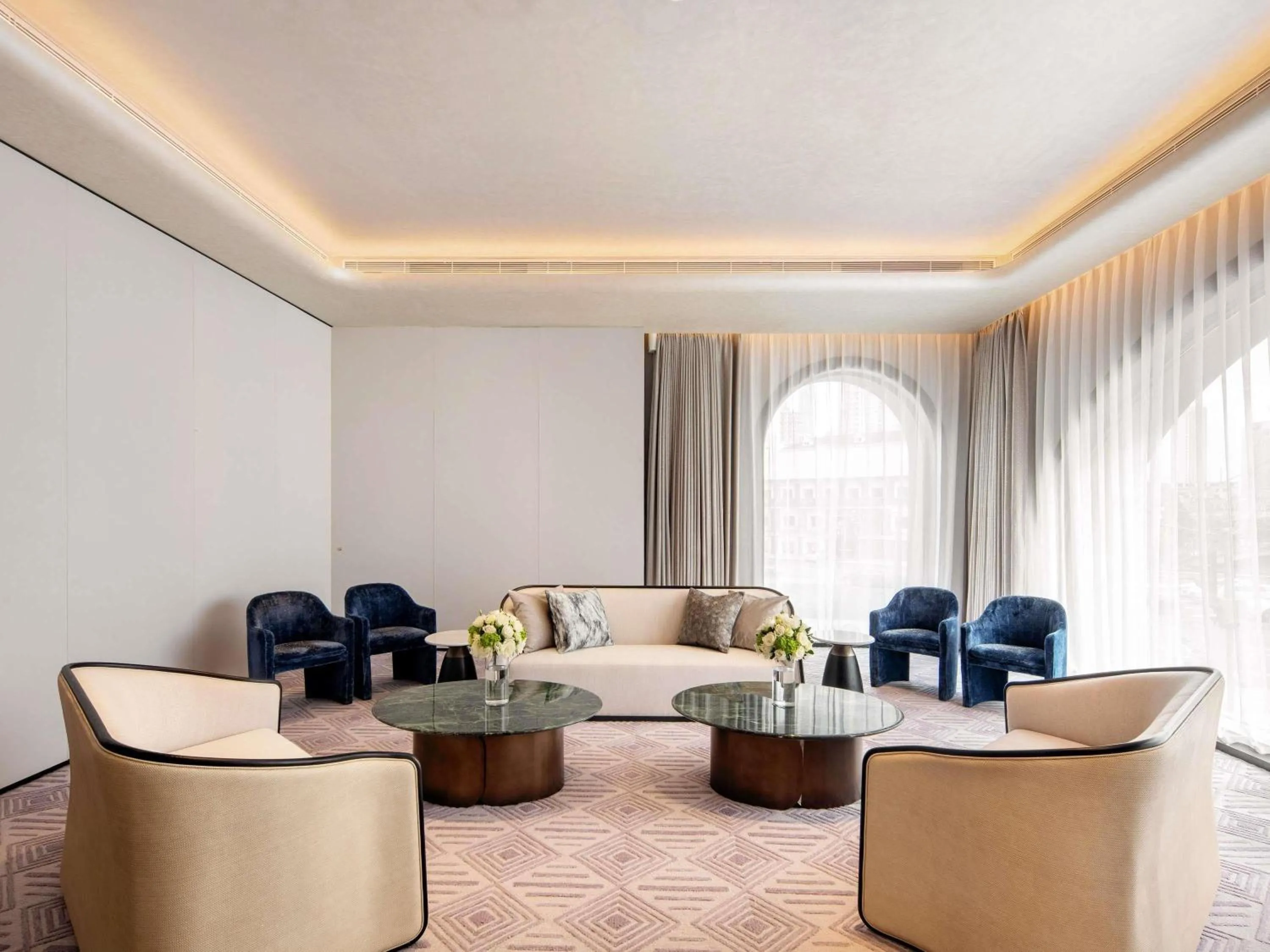 Meeting/conference room in Sofitel Shanghai North Bund