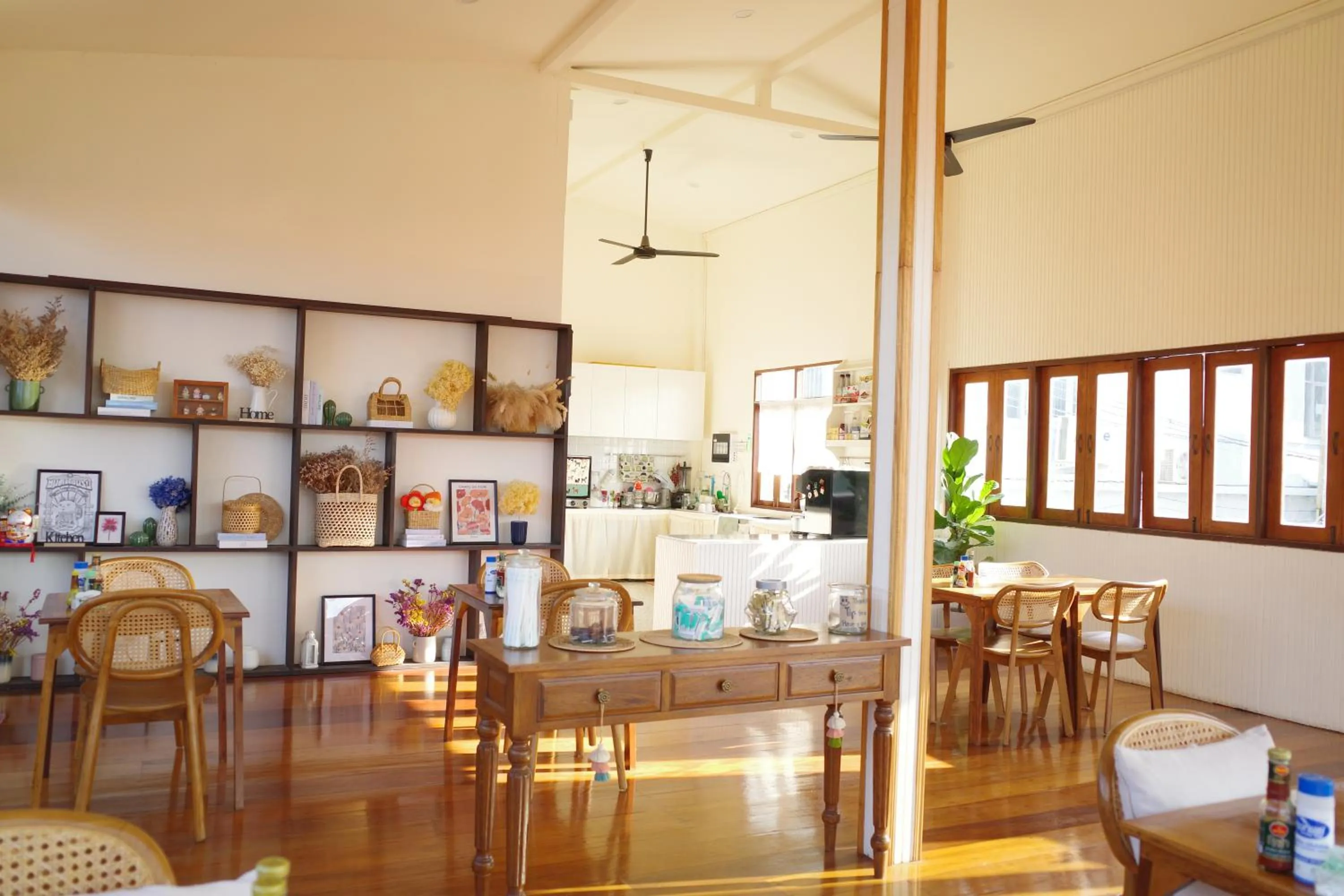 Restaurant/places to eat in Your Home AYUTTHAYA