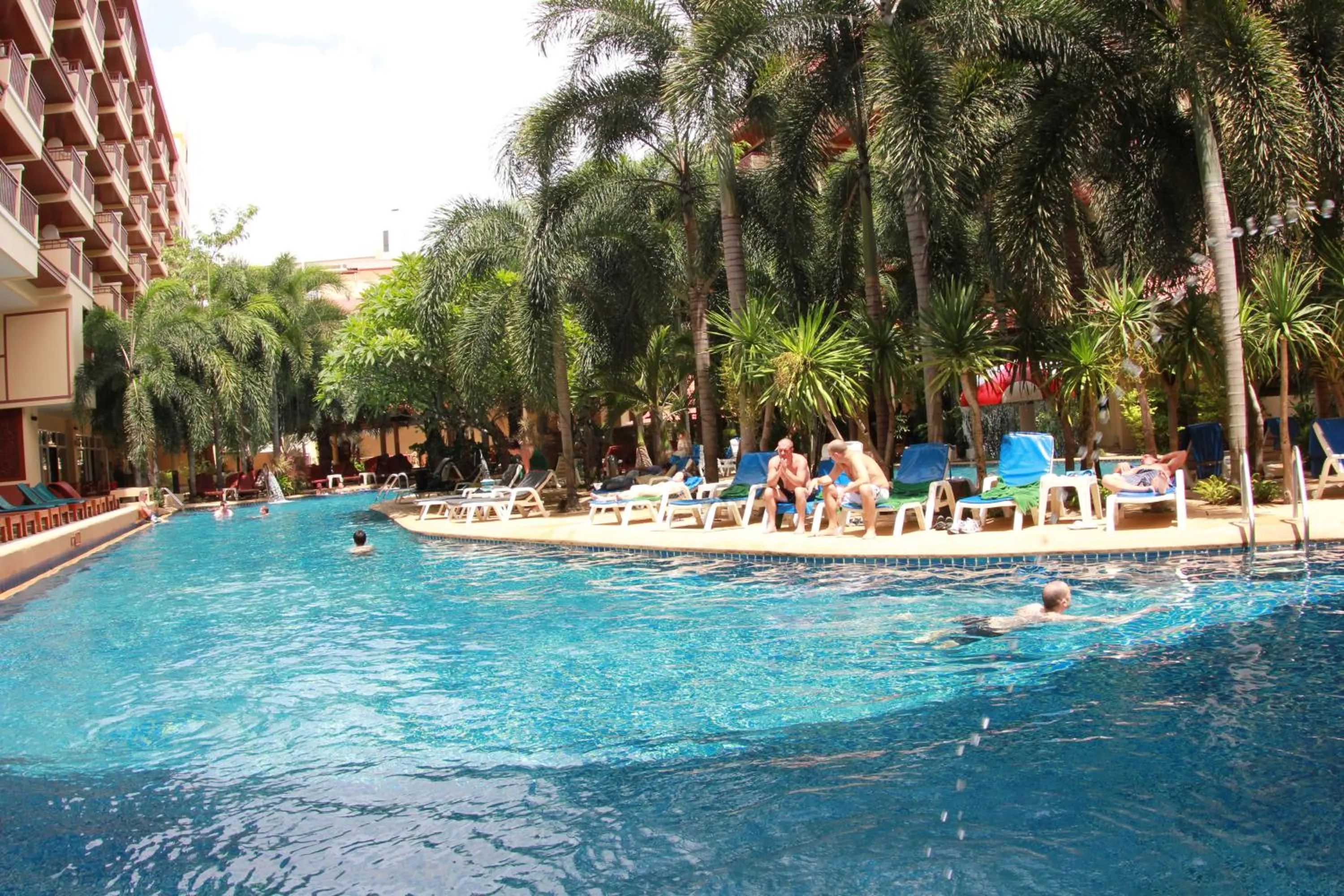 Swimming Pool in Bauman Grand