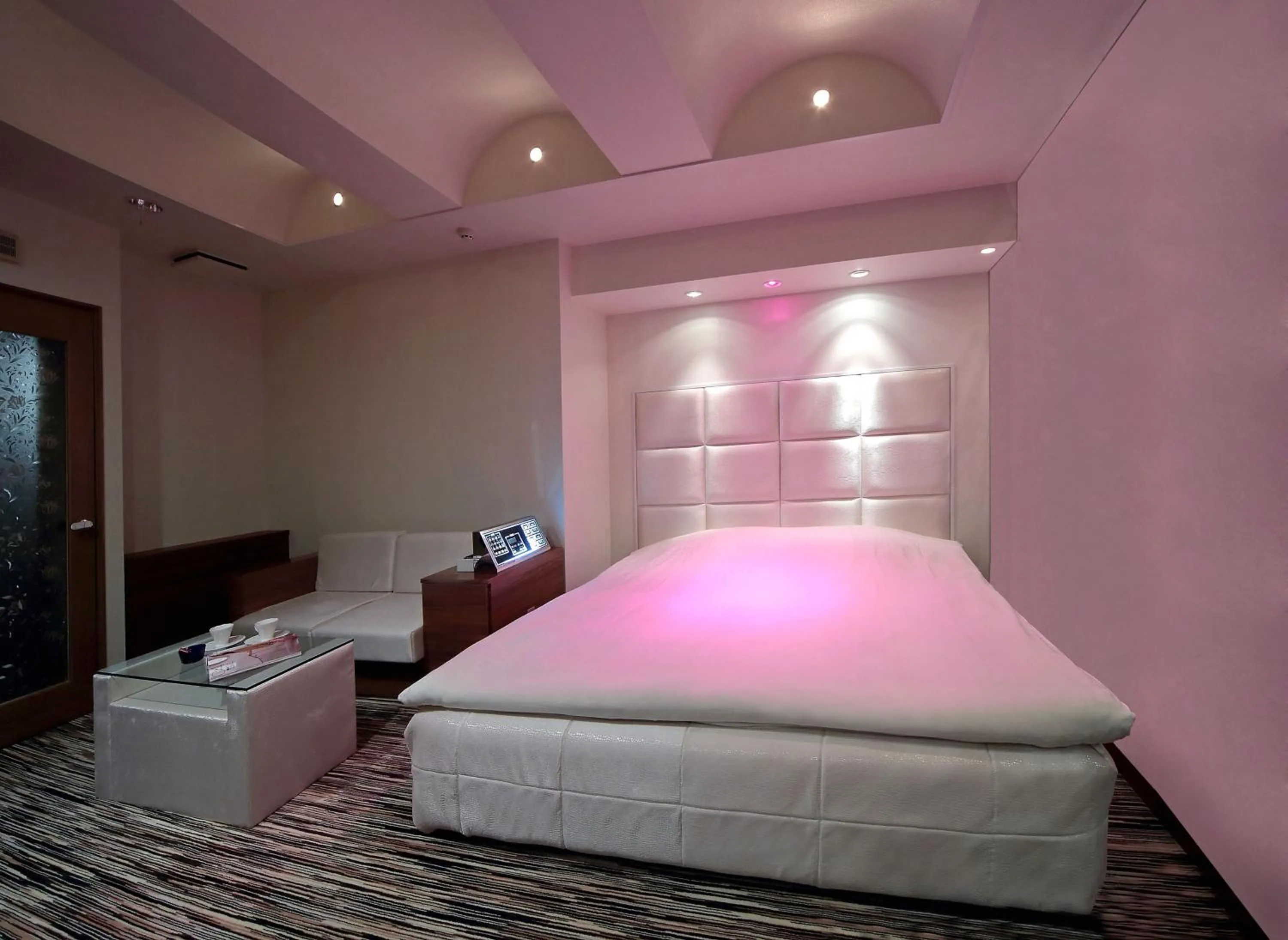 Bed in Design Hotel W Zip Club