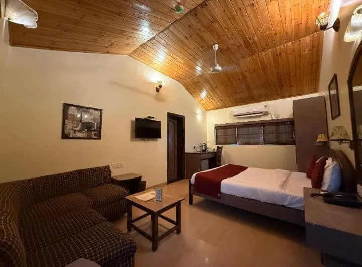 Bed in Hotel Beach Garden