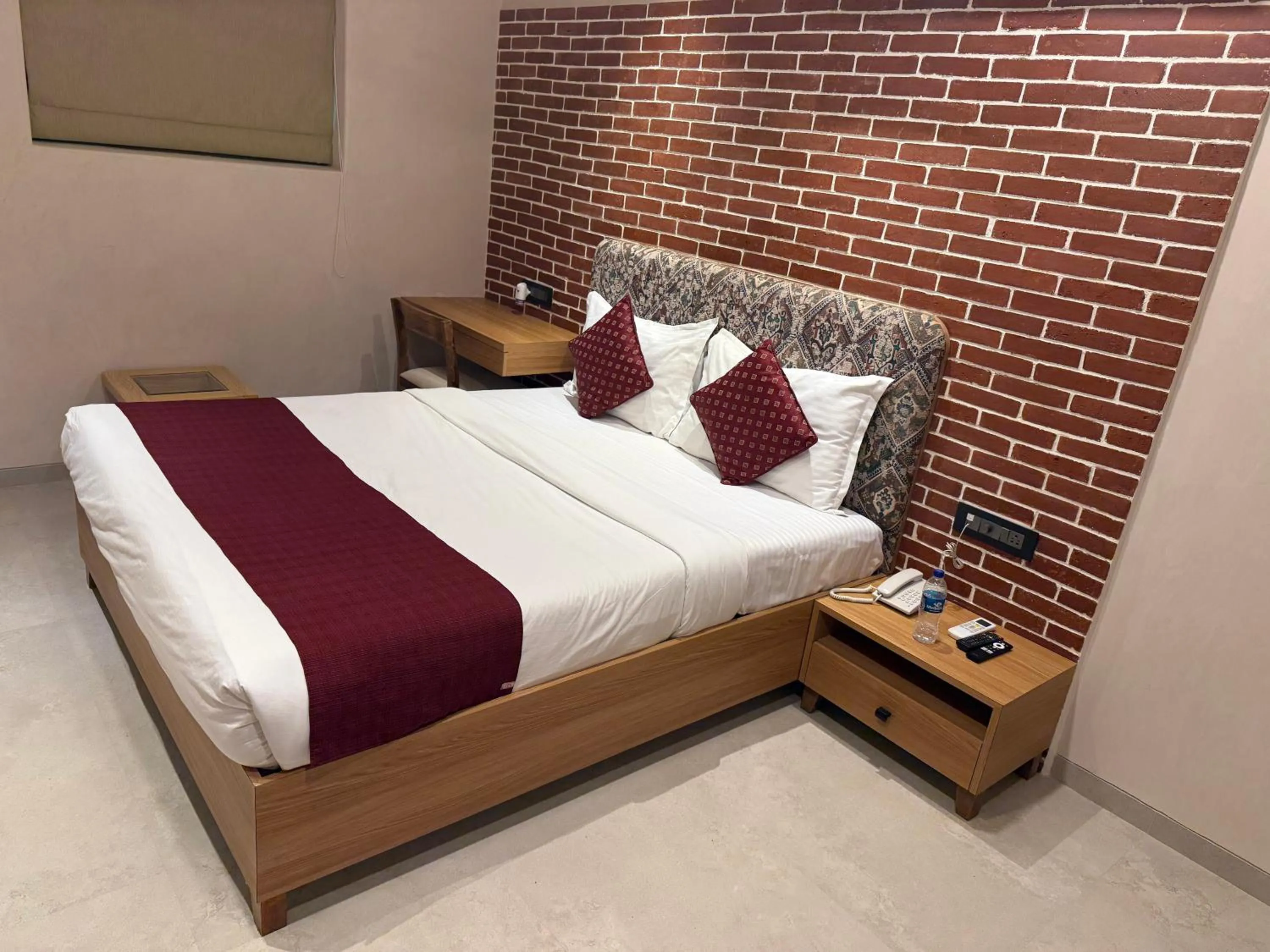 Bed in Hotel Beach Garden