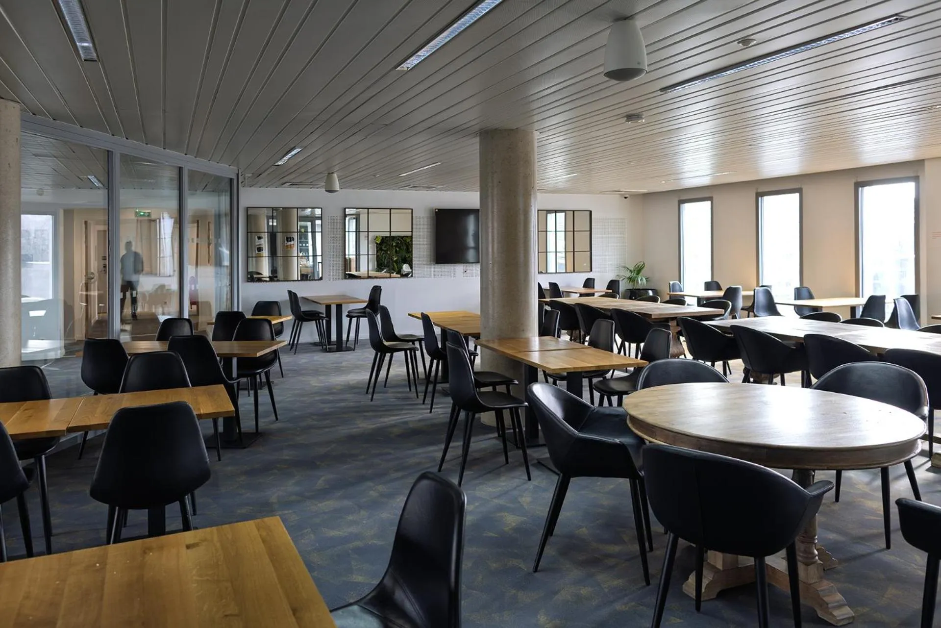 Breakfast in Hôtel Lodge In Paris 13