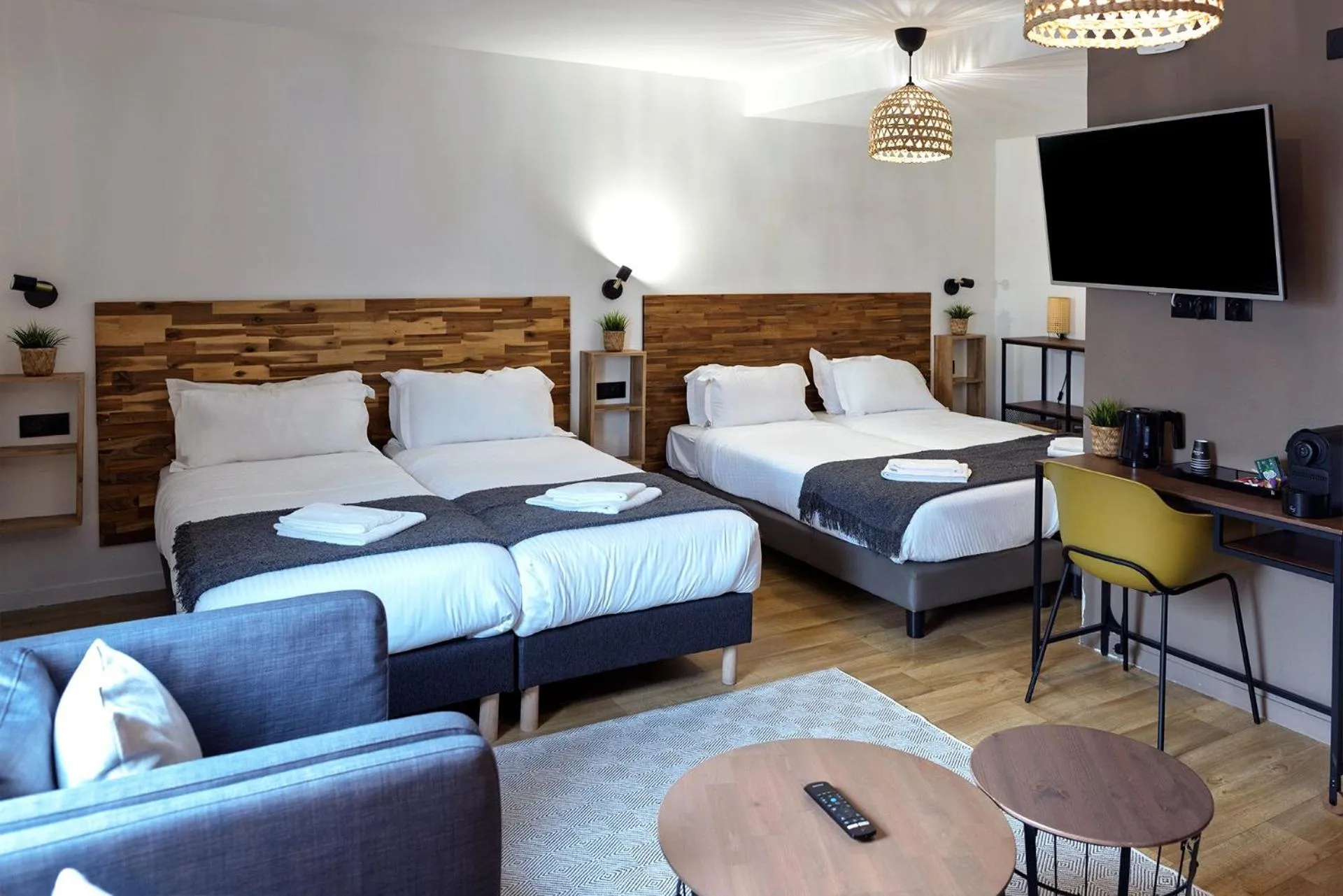 Bed in Hôtel Lodge In Paris 13