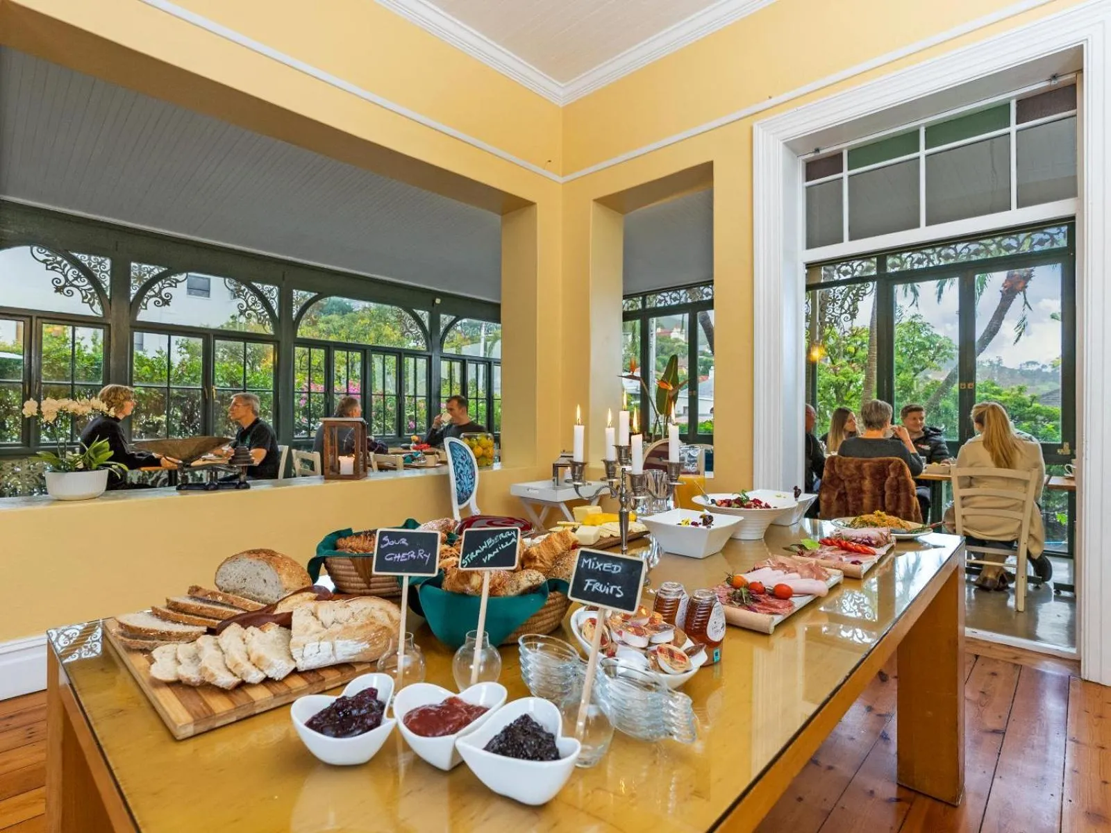 Mediterranean Villa Guesthouse
