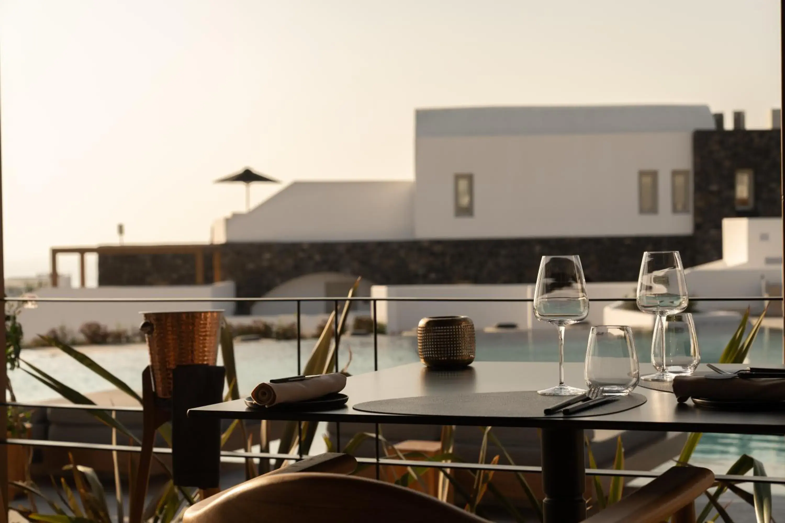 Restaurant/places to eat in Santo Pure Oia Suites & Villas Restaurant/places to eat in Santo Pure Oia Suites & Villas