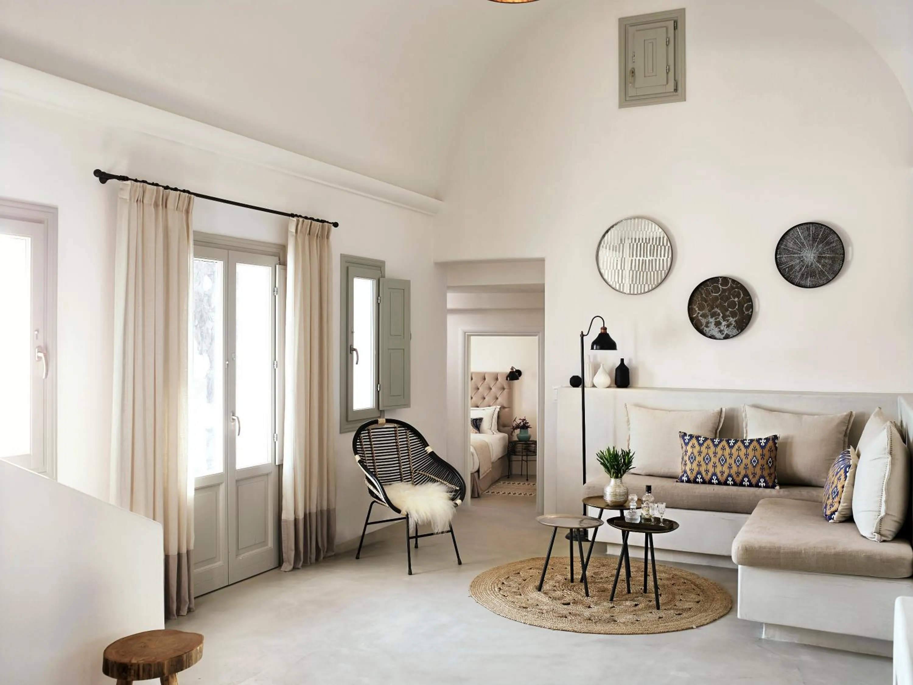 Living room in Santo Pure Oia Suites & Villas