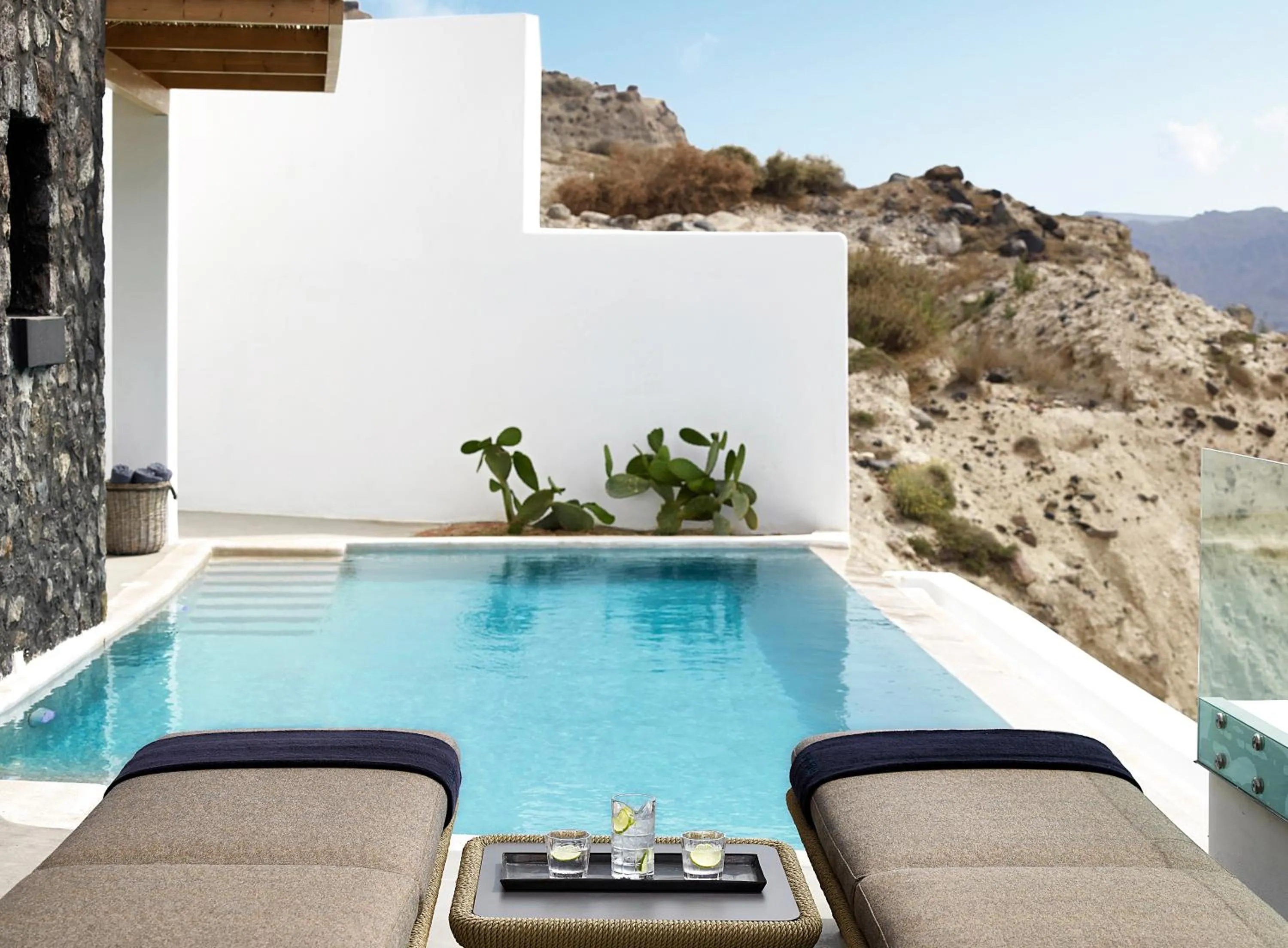 Pool view in Santo Pure Oia Suites & Villas