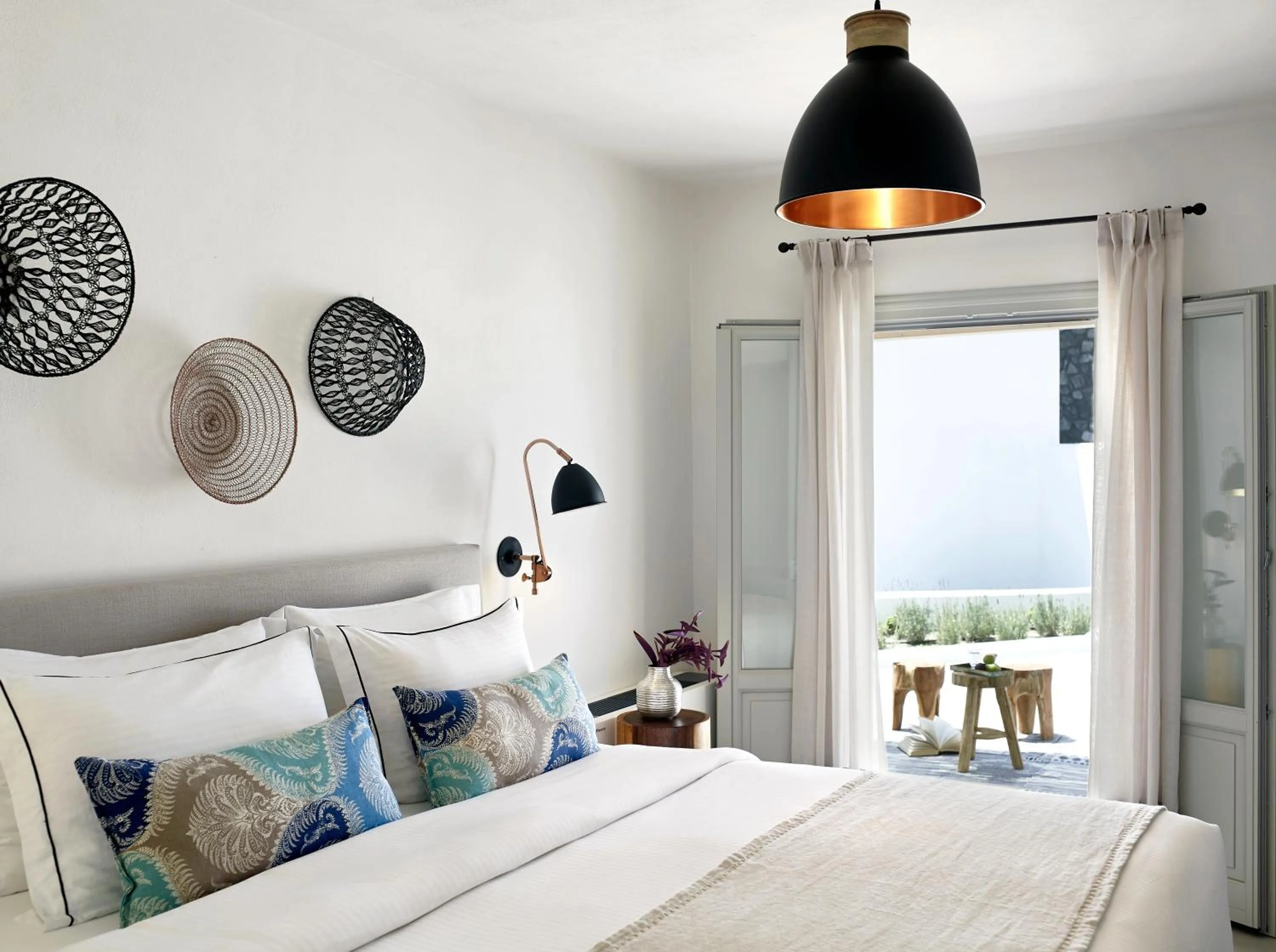 Bedroom, Bed in Santo Pure Oia Suites & Villas