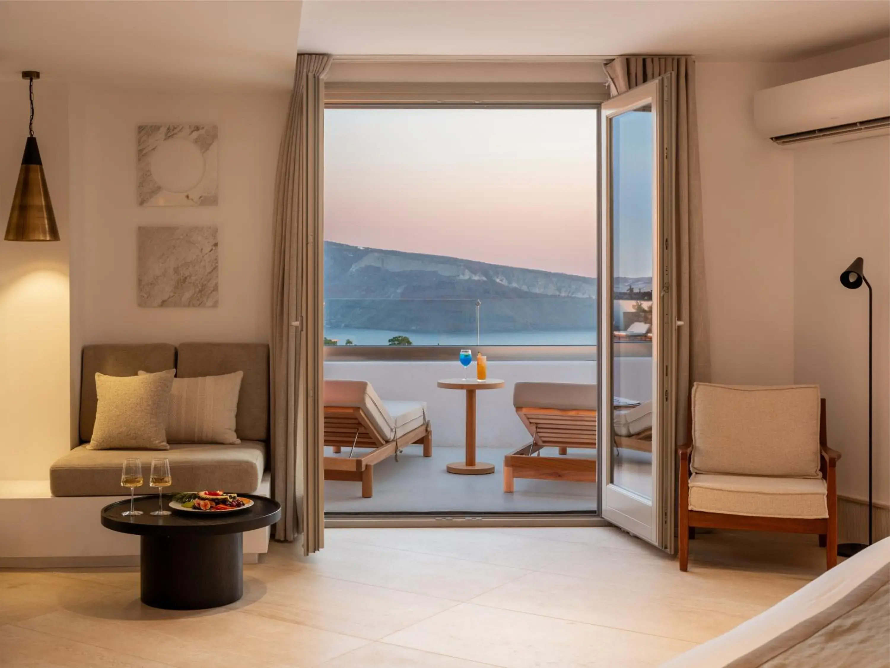 Sunset & Sea View Suite with Pool & Jacuzzi in Santo Pure Oia Suites & Villas Sunset & Sea View Suite with Pool & Jacuzzi in Santo Pure Oia Suites & Villas